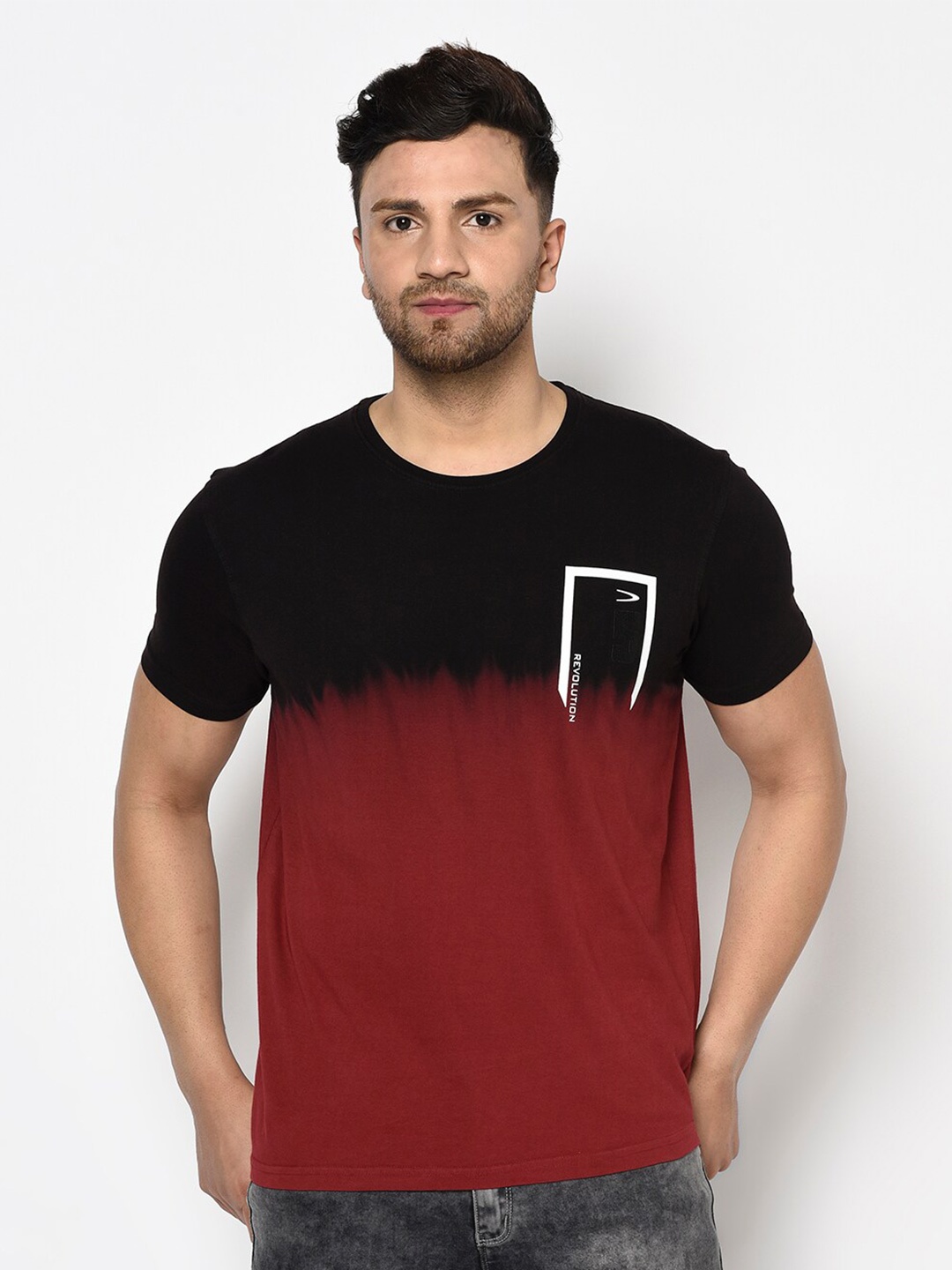 

Duke Men Maroon & Black Typography Printed Slim Fit T-shirt