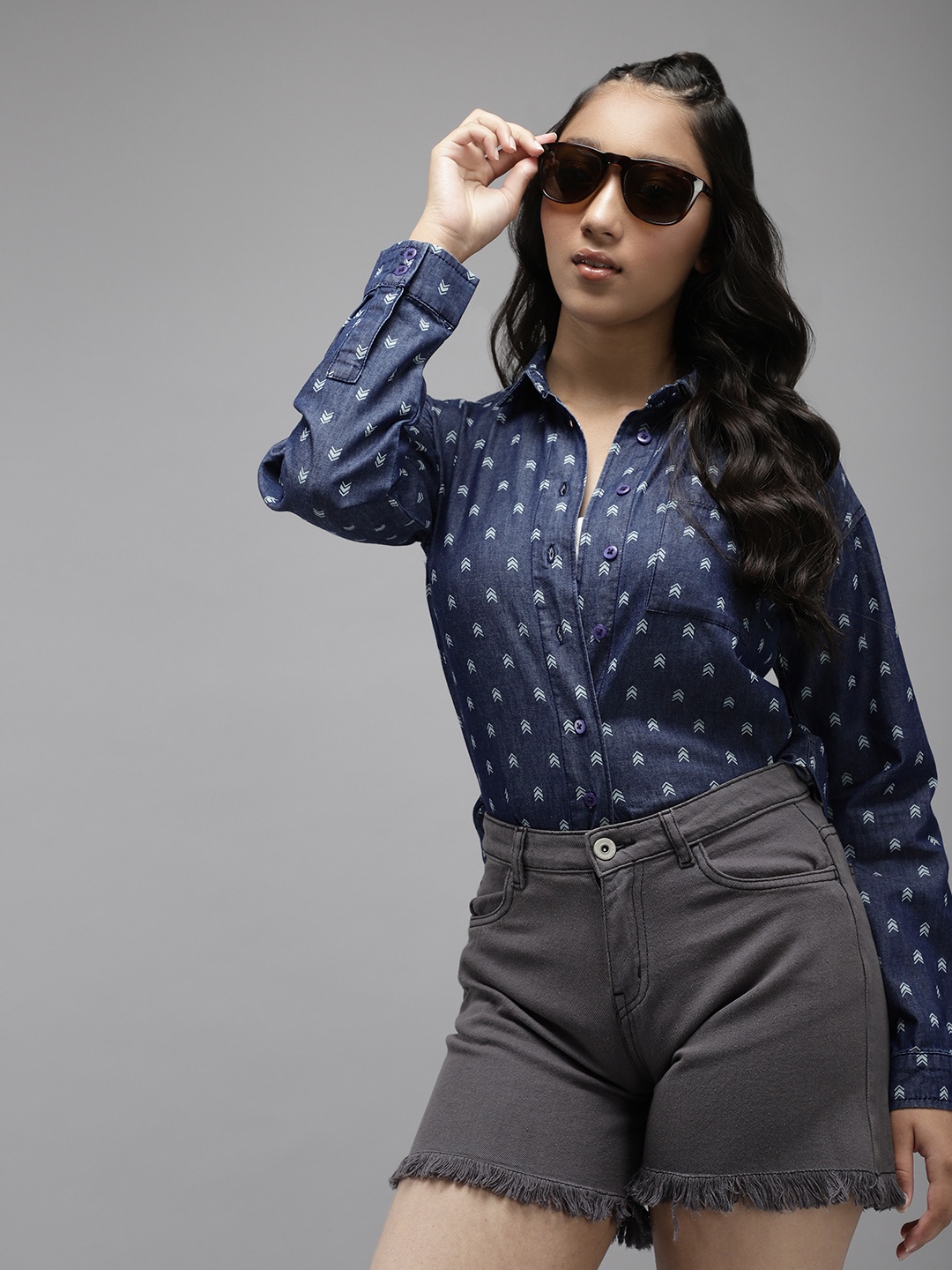 

UTH by Roadster Girls Blue Printed Pure Cotton Casual Shirt