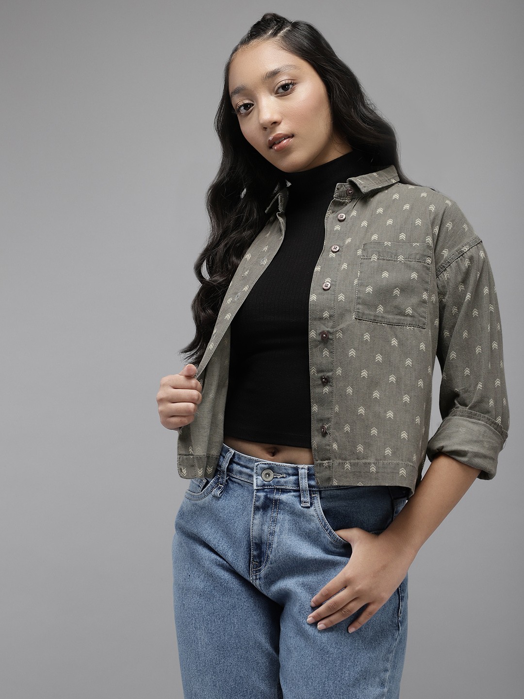 

UTH by Roadster Girls Grey Printed Pure Cotton Casual Shirt