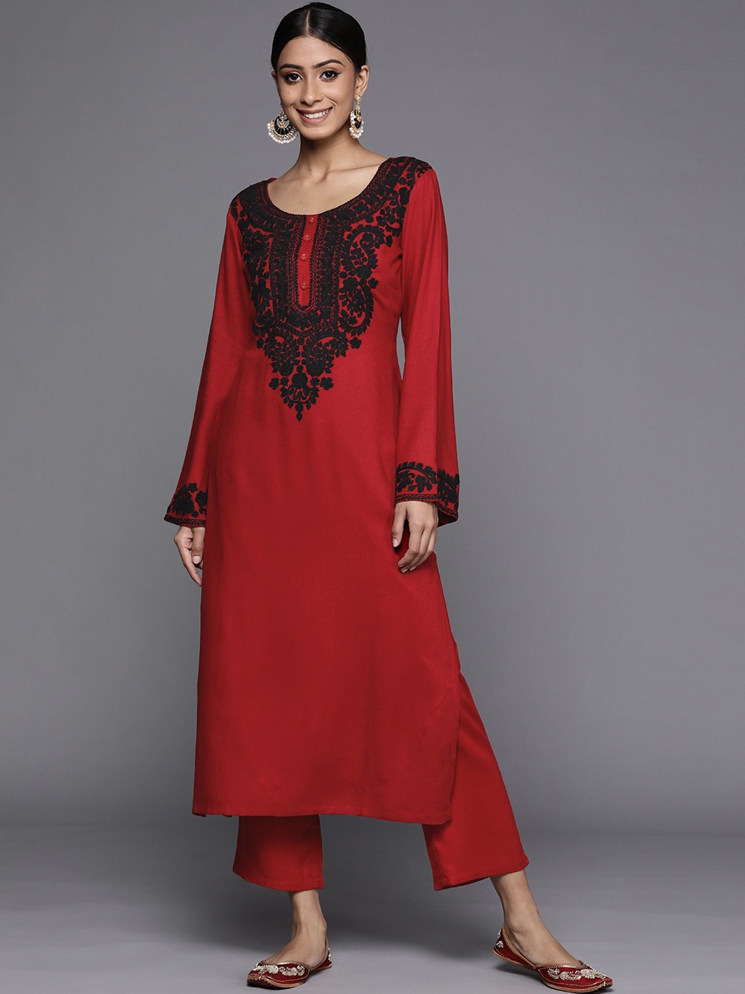 

Libas Women Maroon Solid Embroidered Flared Sleeves Kurta