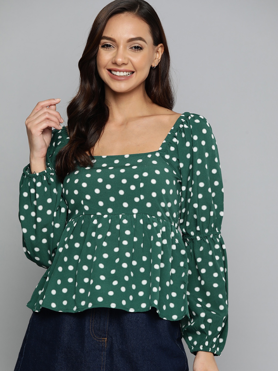 

Mast & Harbour Green & White Geometric Print Smocked Empire Top