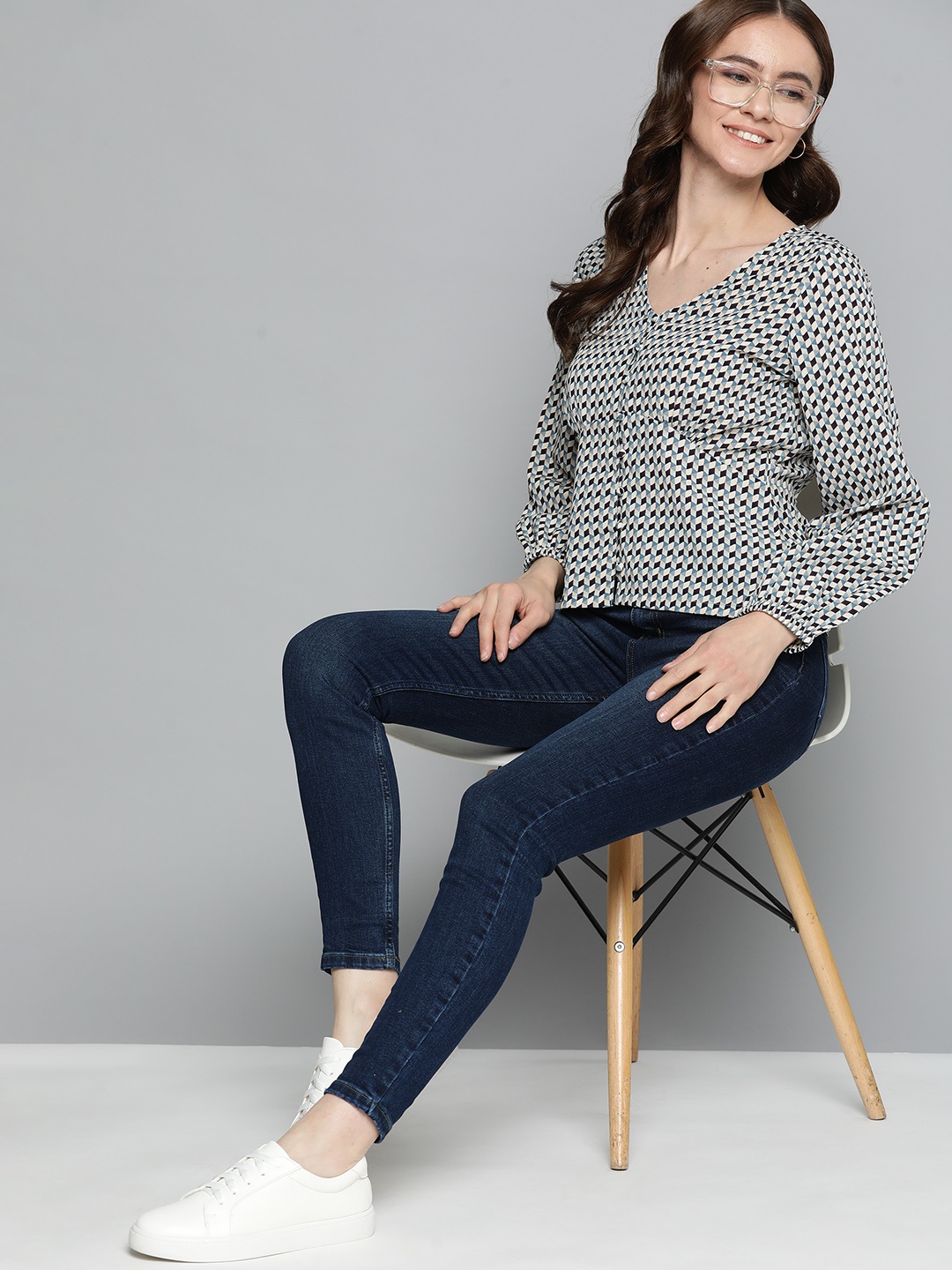 

Mast & Harbour Geometric Print Empire Top, Black