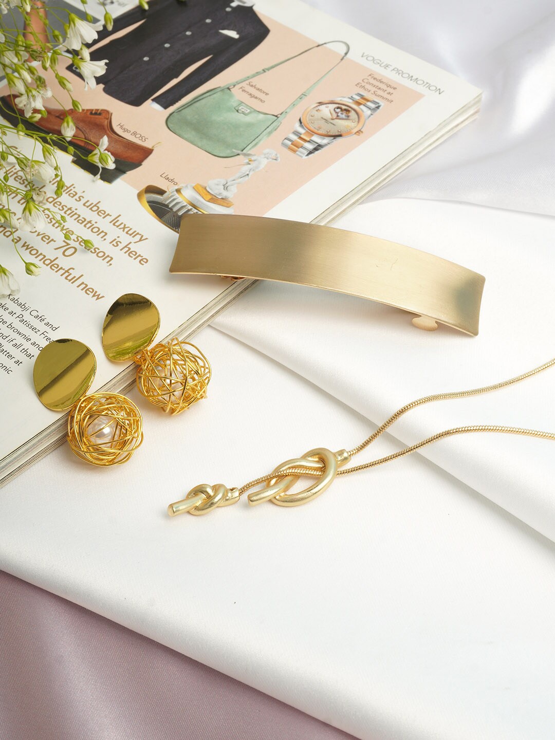 

Ferosh Gold-Toned & White Stones-Studded & Beaded Knot Jewellery Set