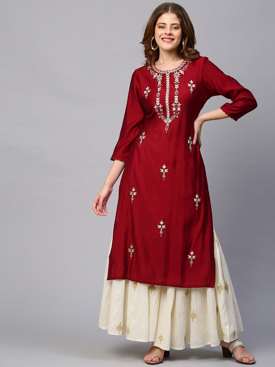 

FASHOR Women Red Ethnic Motifs Embellished Kurta