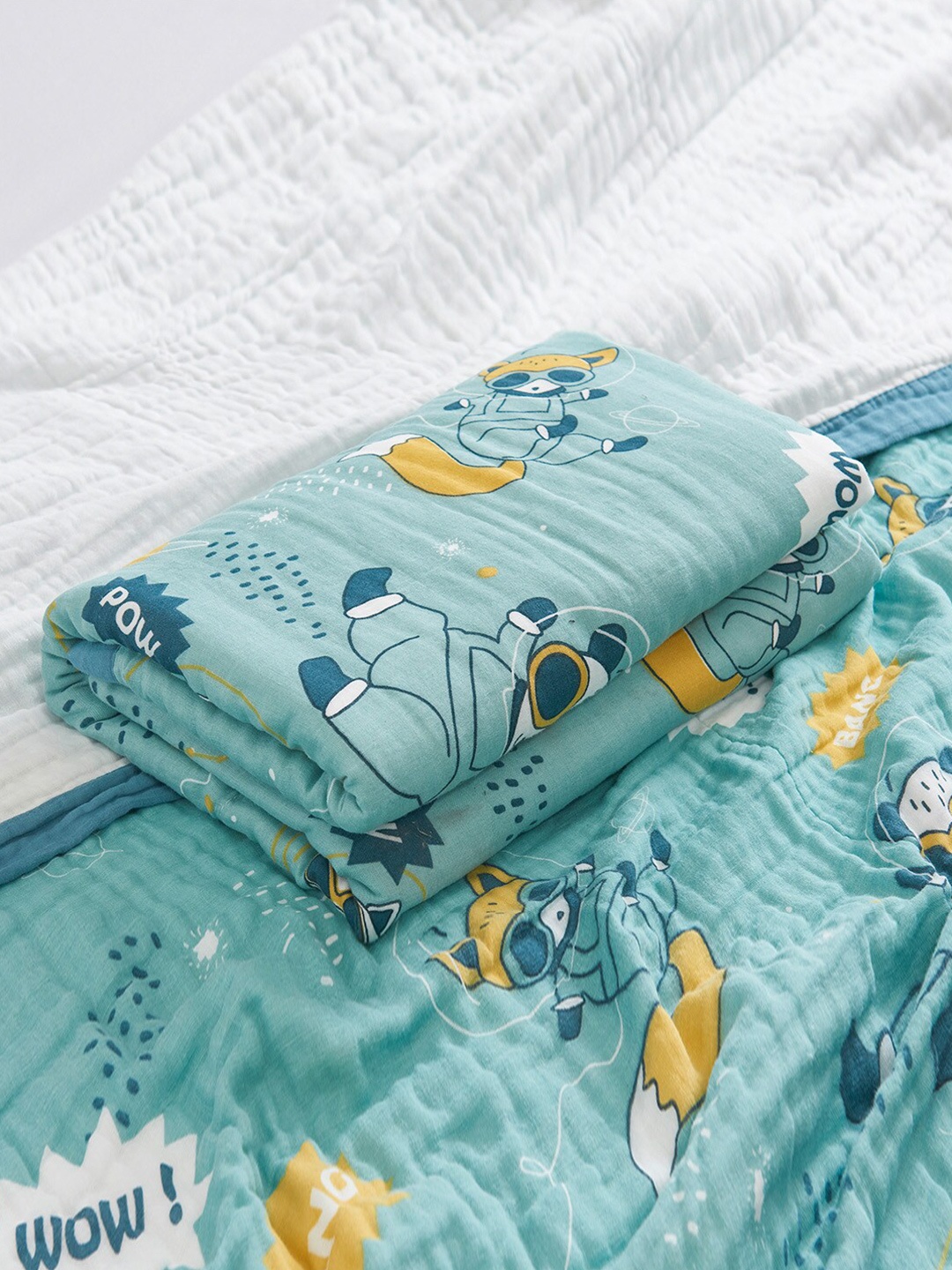 

JC Collection Blue & Yellow Cartoon Characters Summer 300 GSM Single Bed Blanket