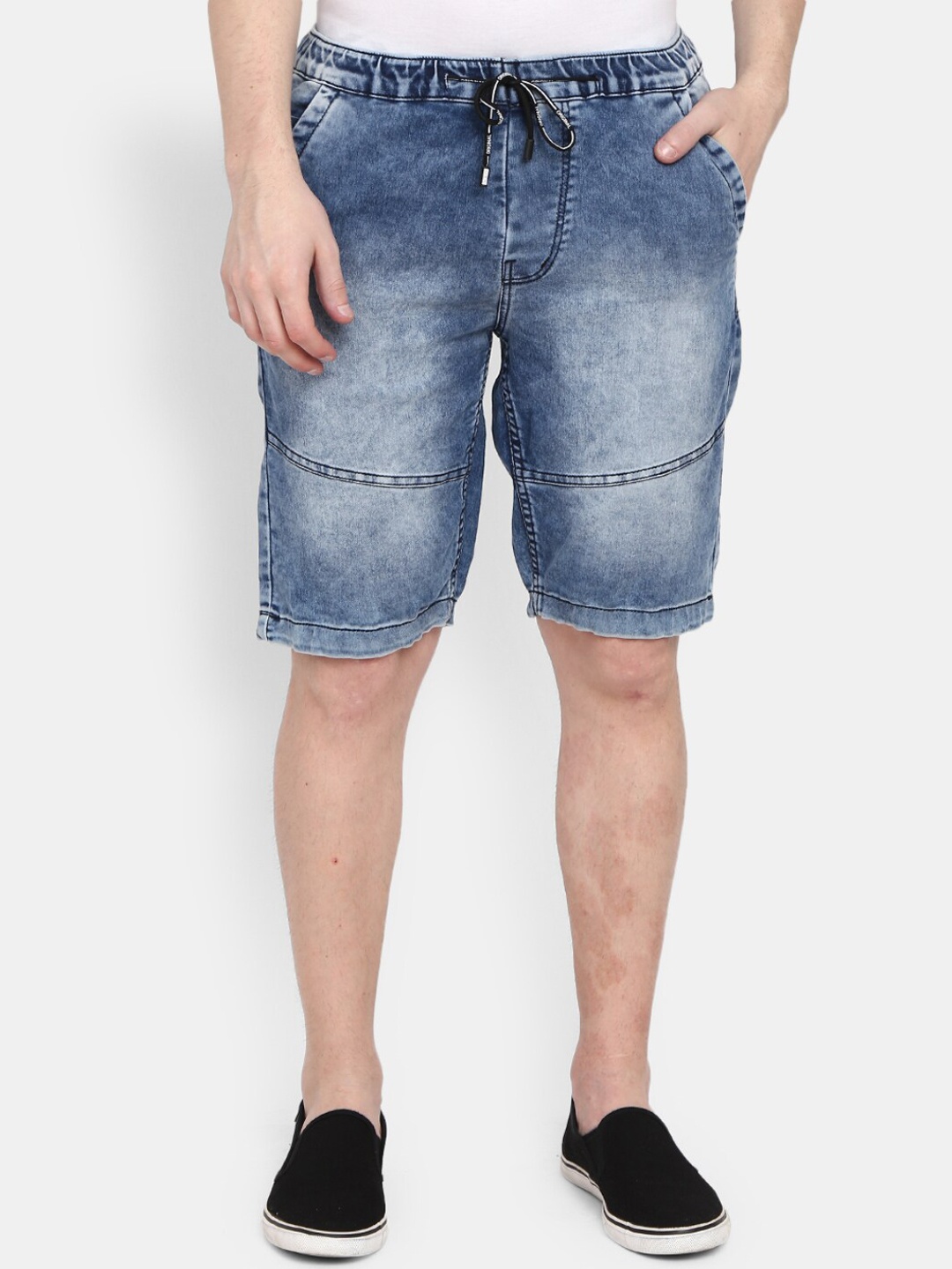 

V-Mart Men Blue Washed Denim Shorts