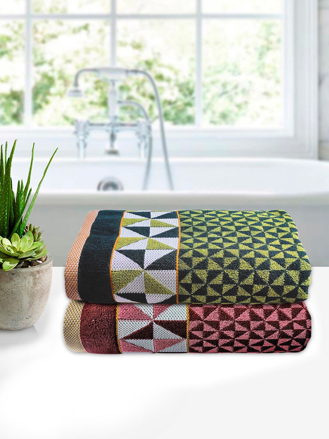 

Kuber Industries Unisex Pack of 2 Green & Maroon Printed Soft Cotton Bath Towel