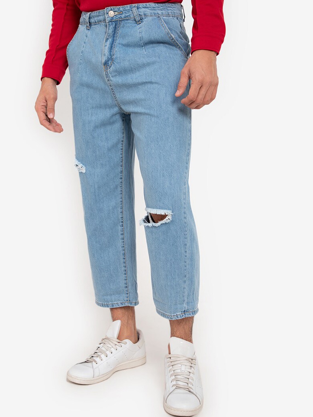 

ZALORA BASICS Men Blue Slash Knee Light Fade Ribbed Jeans