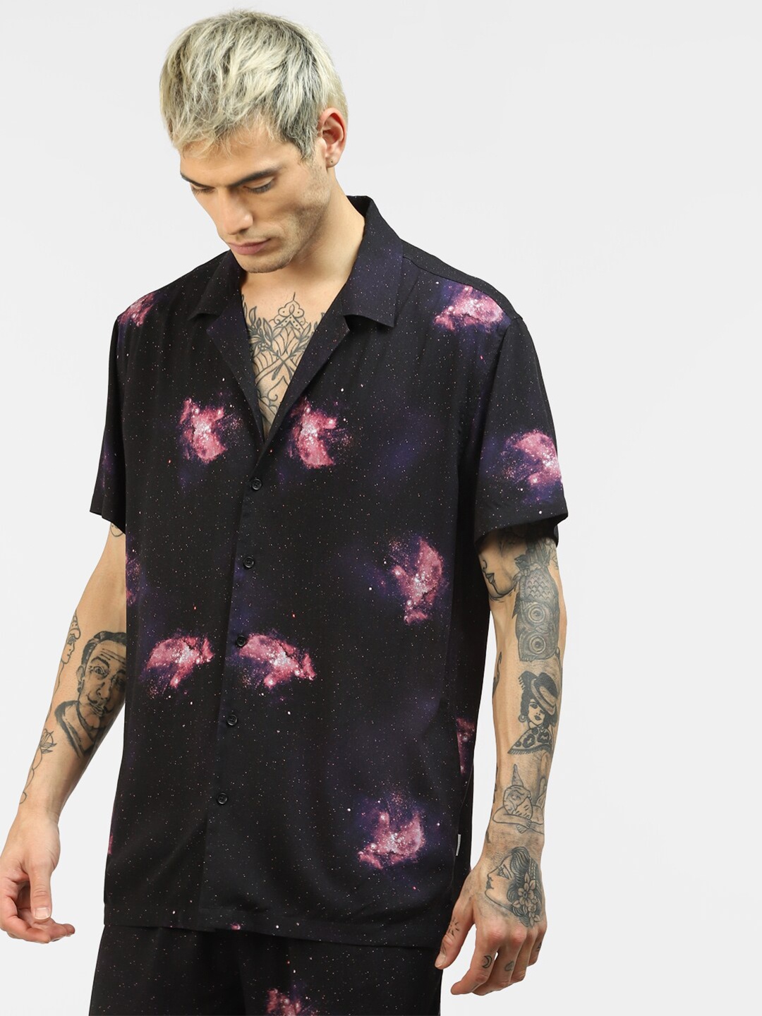

Jack & Jones Men Navy Blue Abstract Printed Cotton Casual Shirt