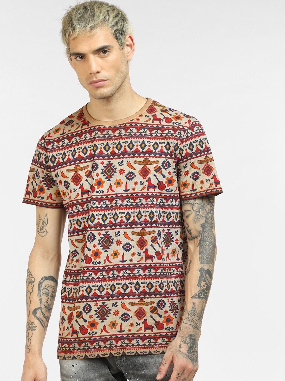 

Jack & Jones Men Beige & Red Printed Slim Fit Cotton T-shirt