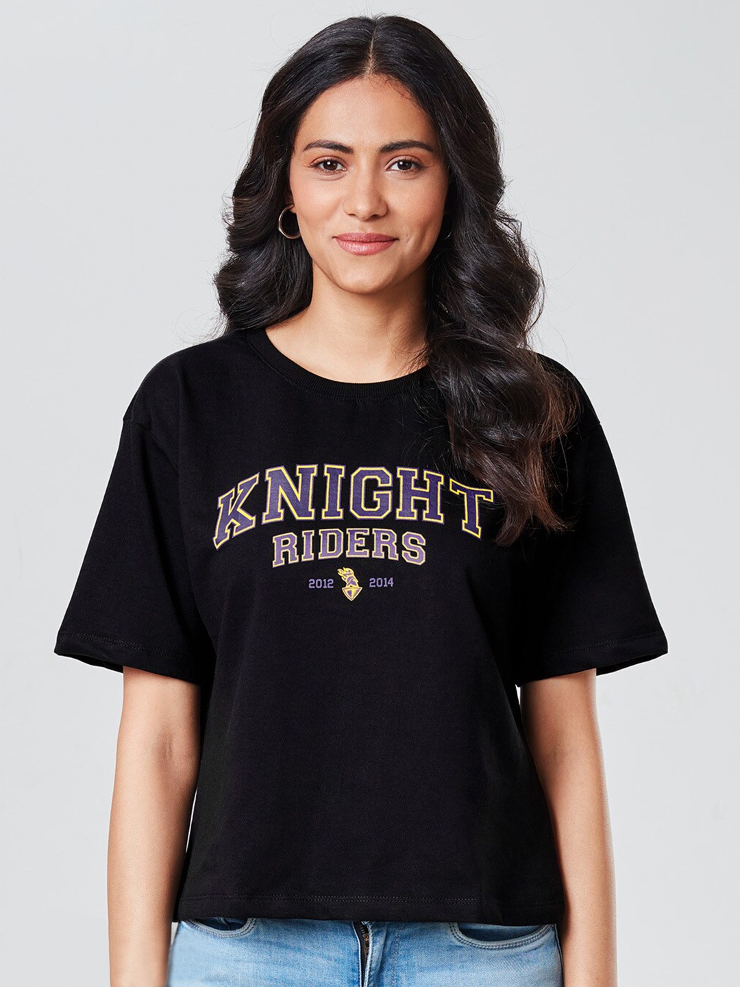 

The Souled Store Women Black KKR With The Knights Typography Print Oversized T-Shirt