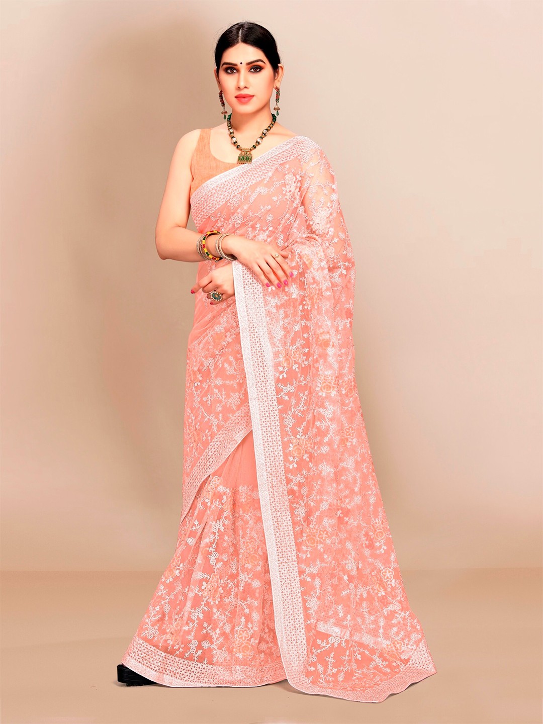

VAIRAGEE Peach & Silver-Toned Floral Embroidered Net Saree