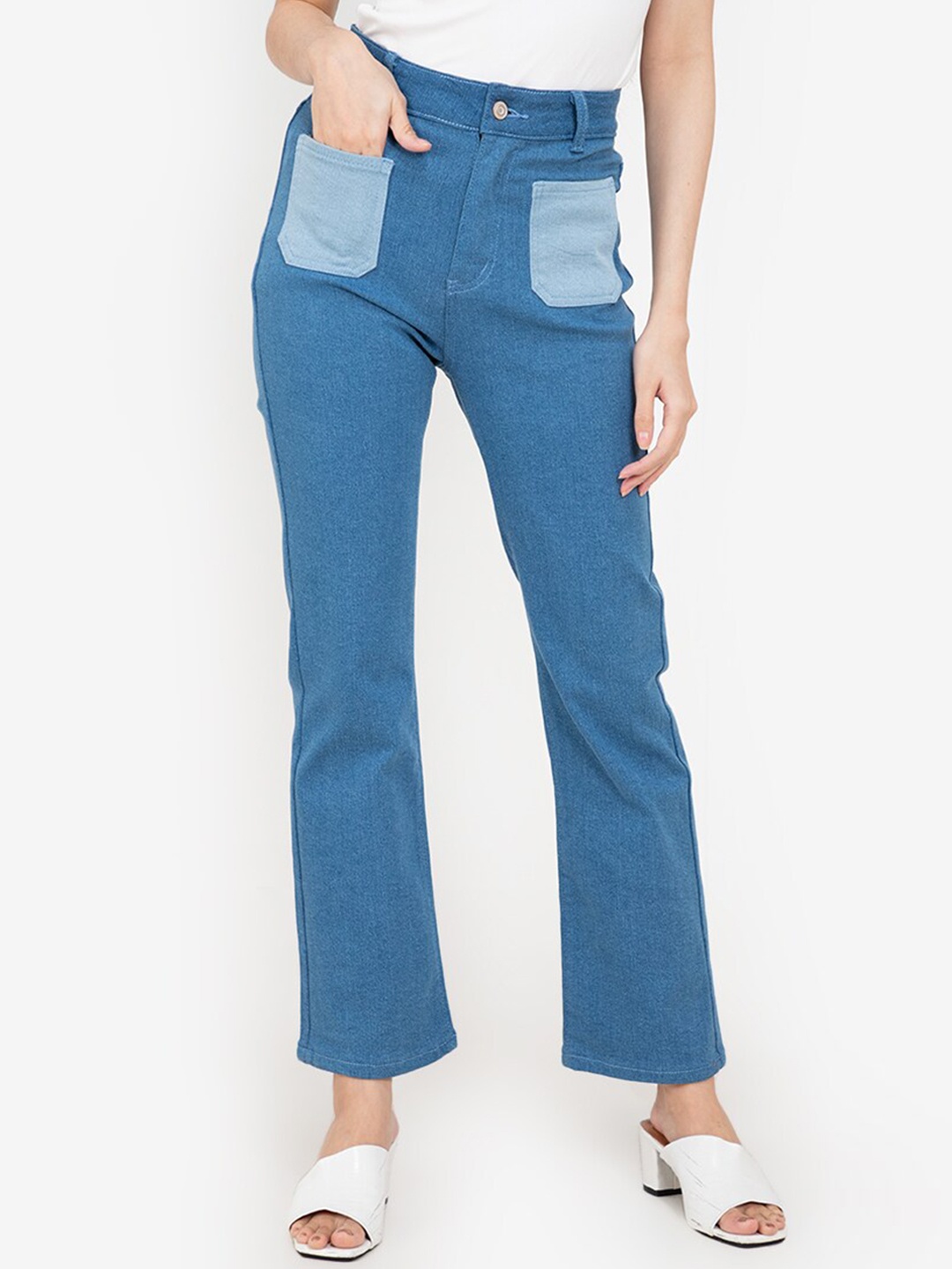 

ZALORA BASICS Women Blue Flared Contrast Pocket High-Rise Jeans