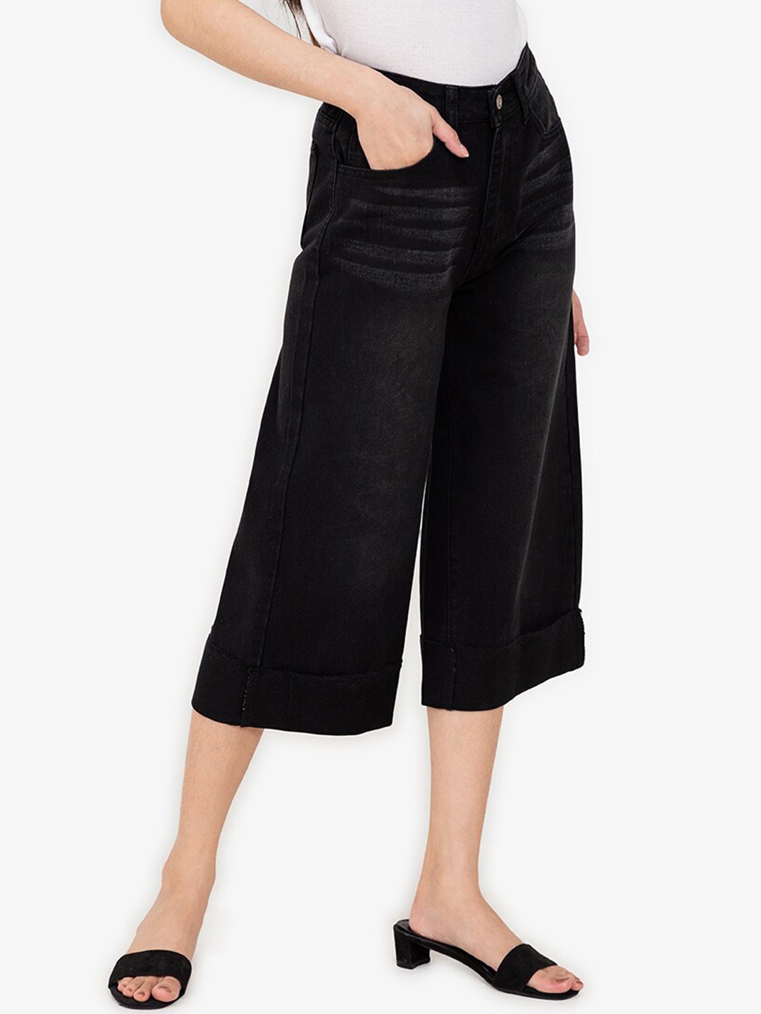 

ZALORA BASICS Women Black Solid Wide Leg High-Rise Light Fade Cotton Jeans