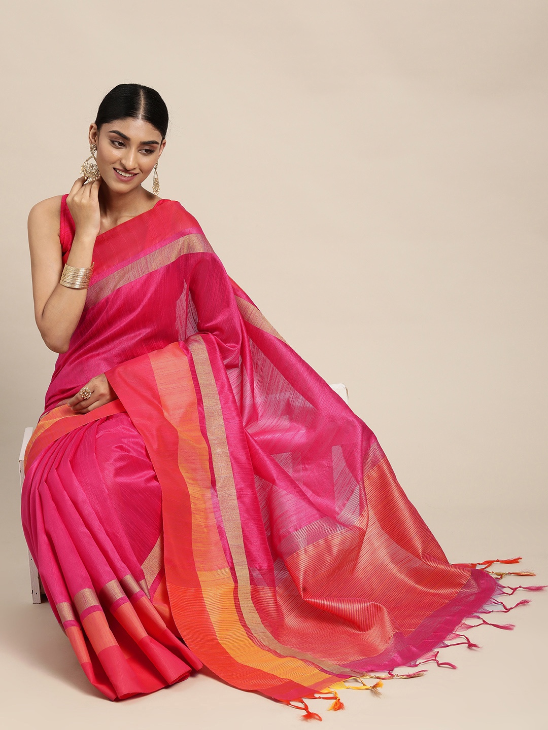 

Mitera Pink Silk Blend Saree With Contrast Pallu
