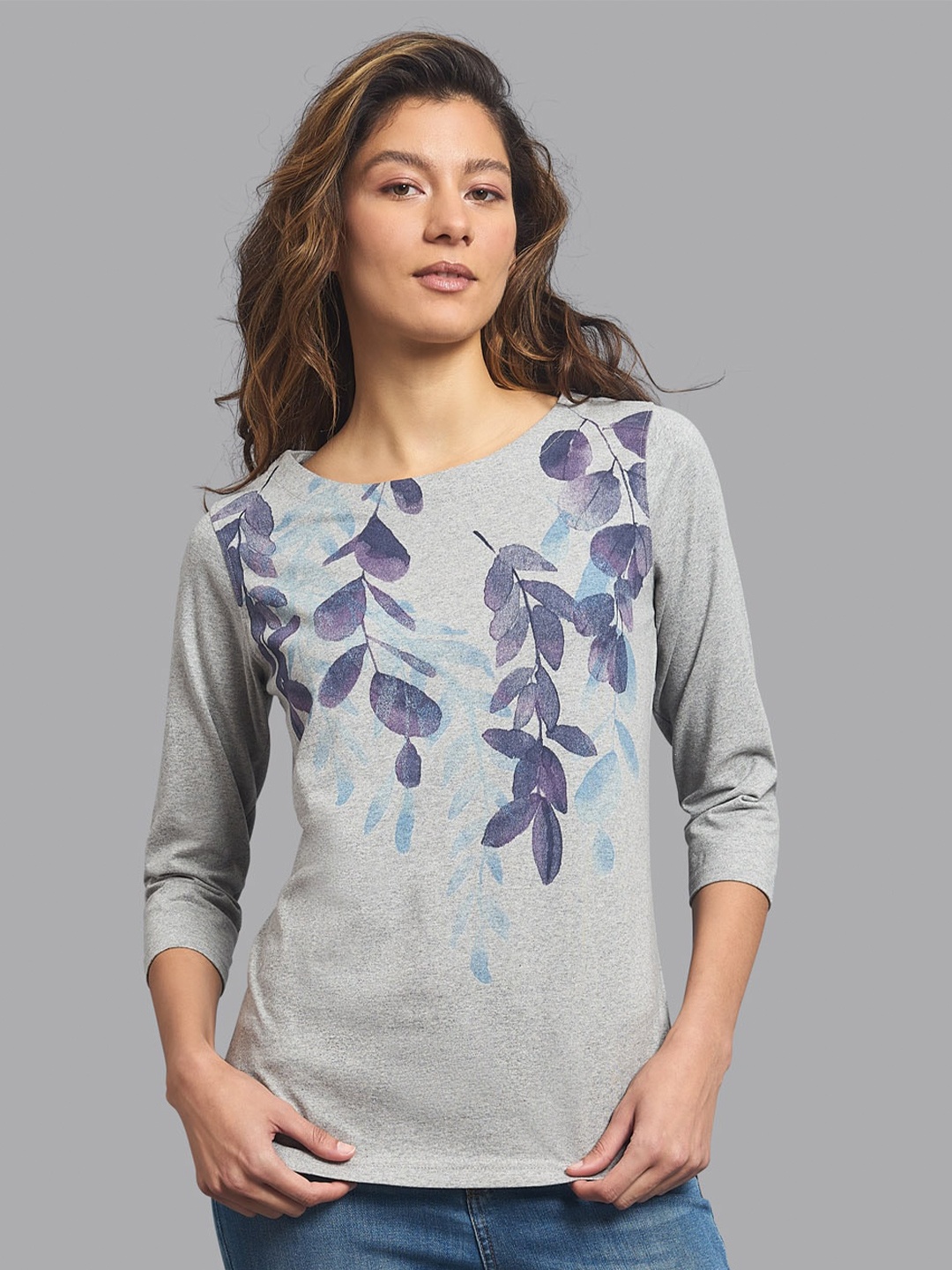 

Beverly Hills Polo Club Women Grey Floral Printed T-shirt