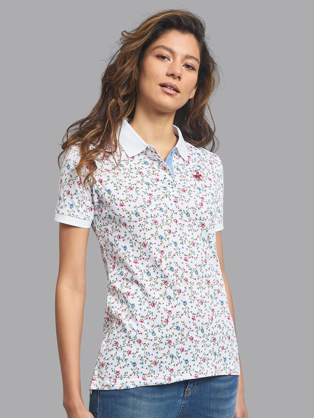 

Beverly Hills Polo Club Women White Floral Printed Polo Collar T-shirt