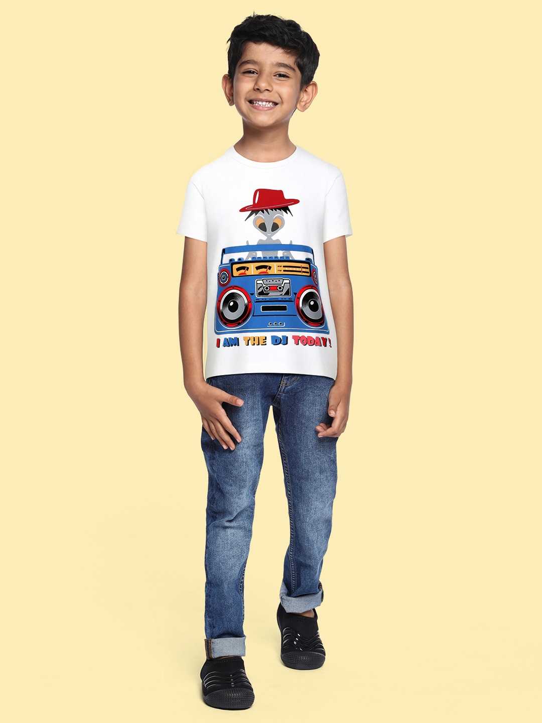 

LAdore Boys White Printed T-shirt