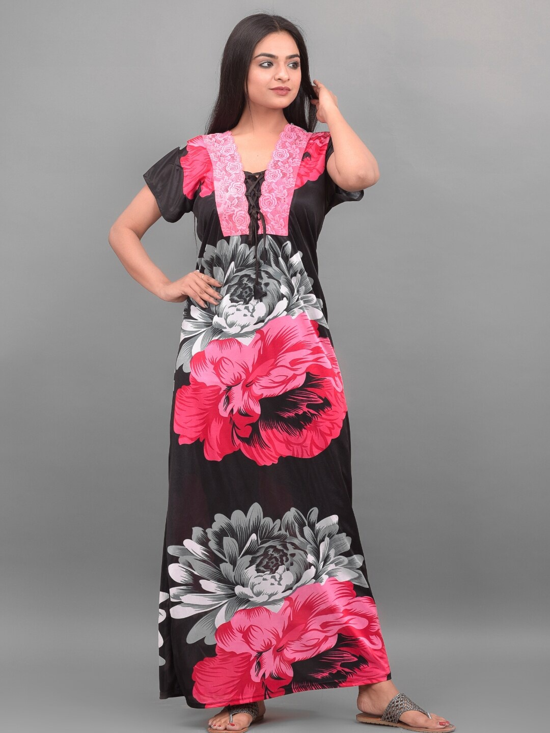 

Apratim Black & Pink Floral Printed Satin Maxi Nightdress