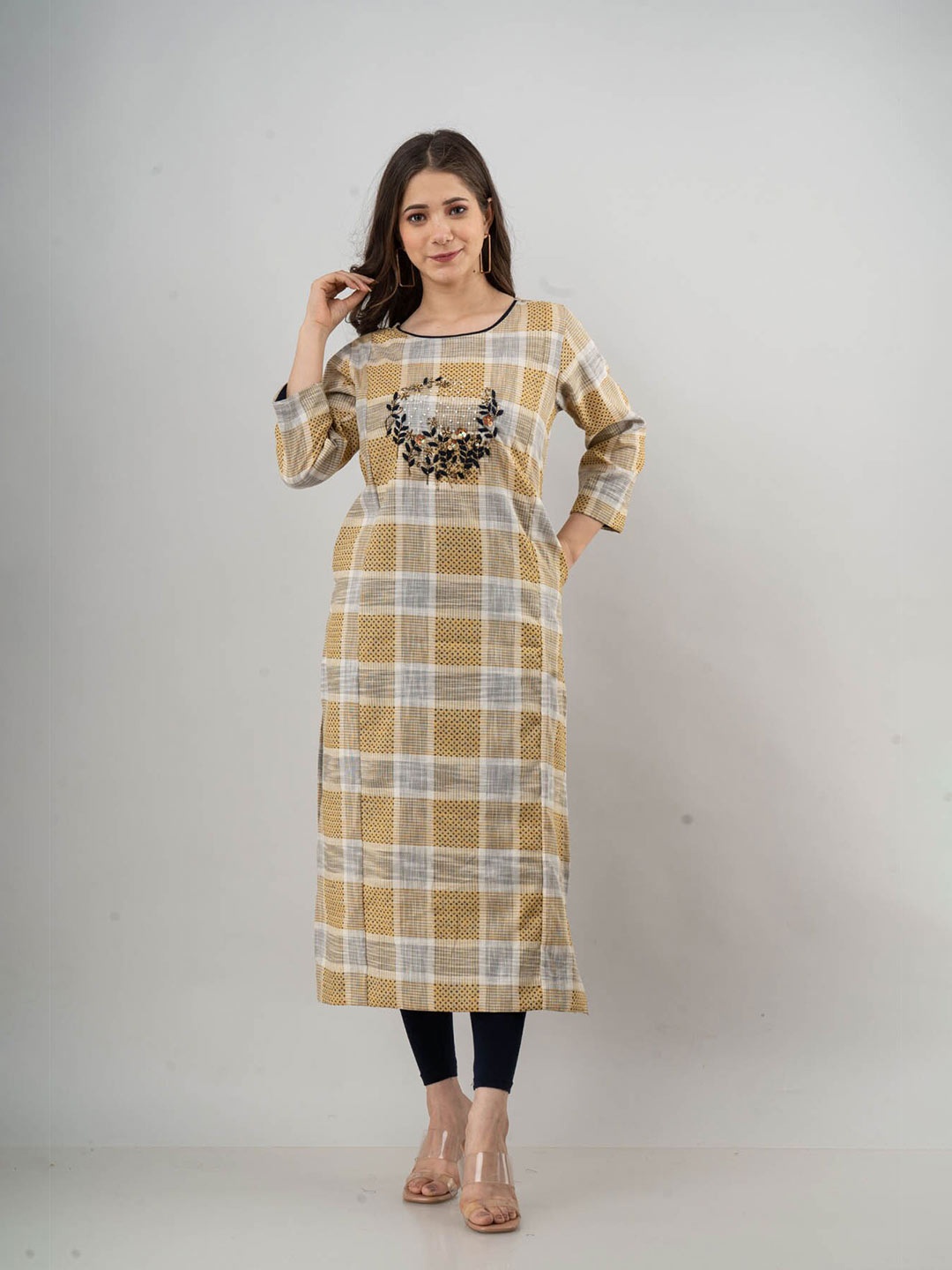 

FASHION DWAR Women Brown & Grey Checked Kurta