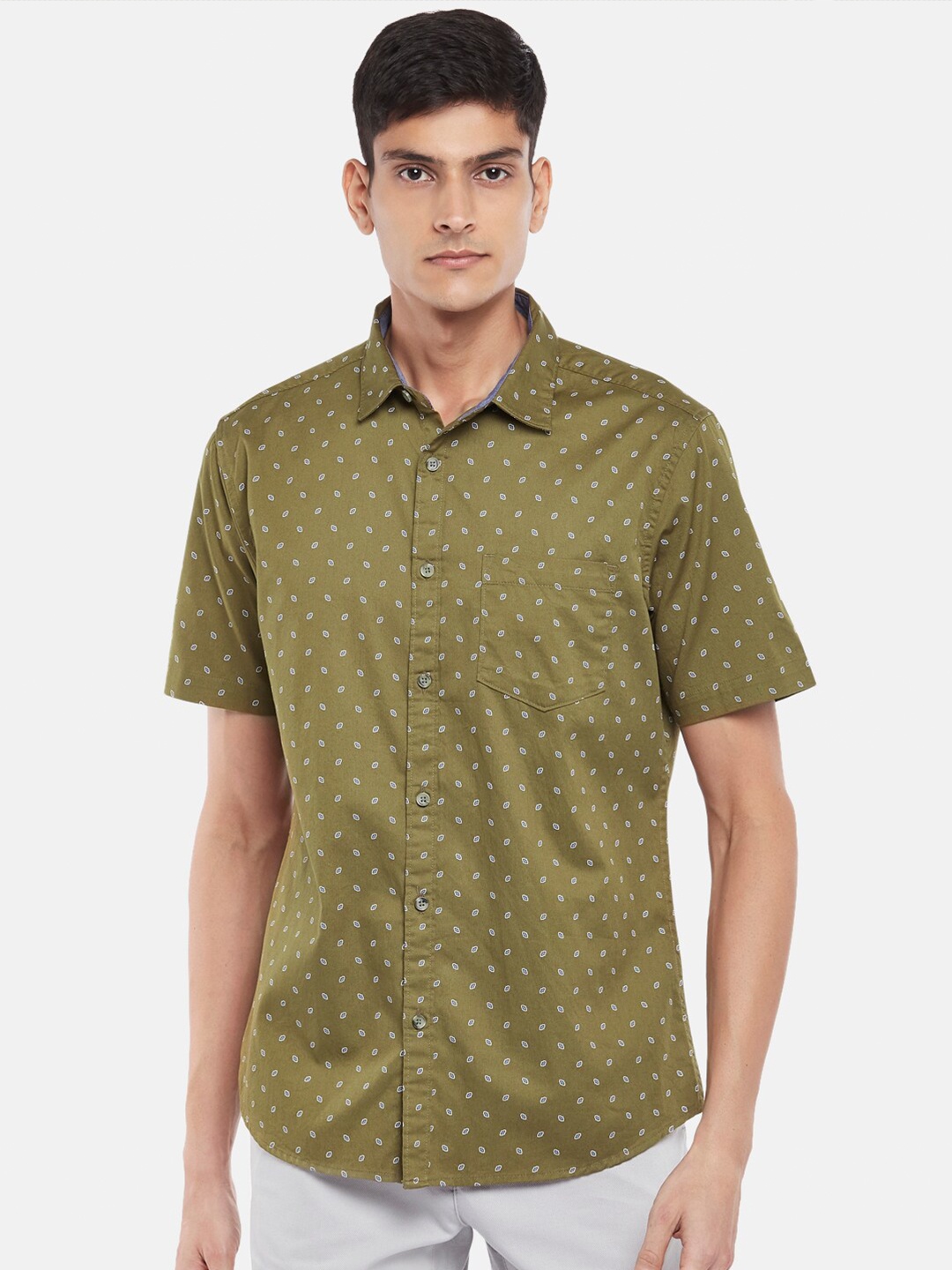 

BYFORD by Pantaloons Men Khaki Slim Fit Printed Casual Shirt