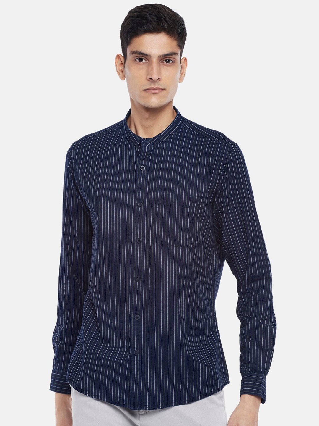 

BYFORD by Pantaloons Men Navy Blue Slim Fit Checked Casual Shirt