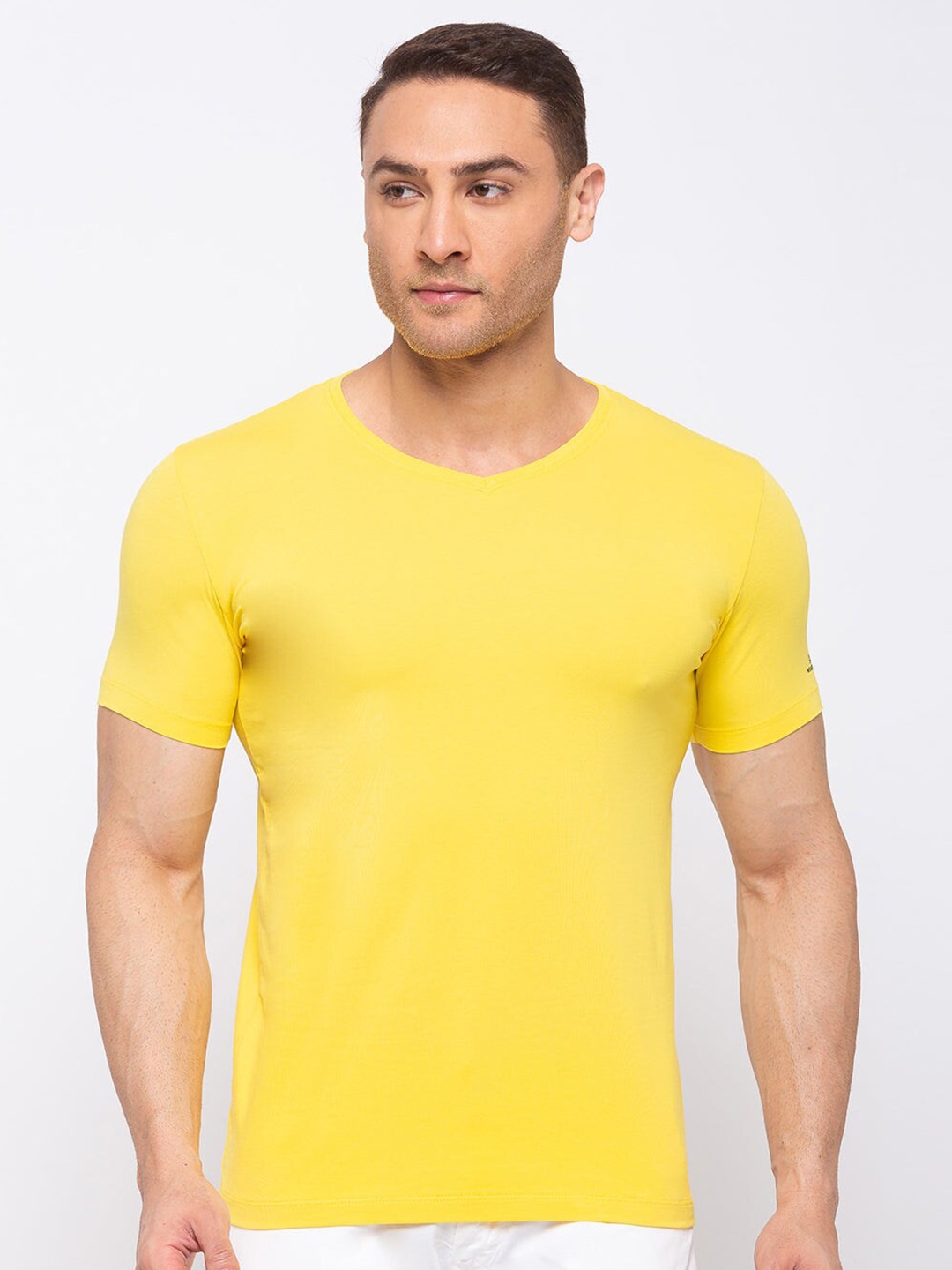 

Status Quo Men Yellow Cotton T-shirt