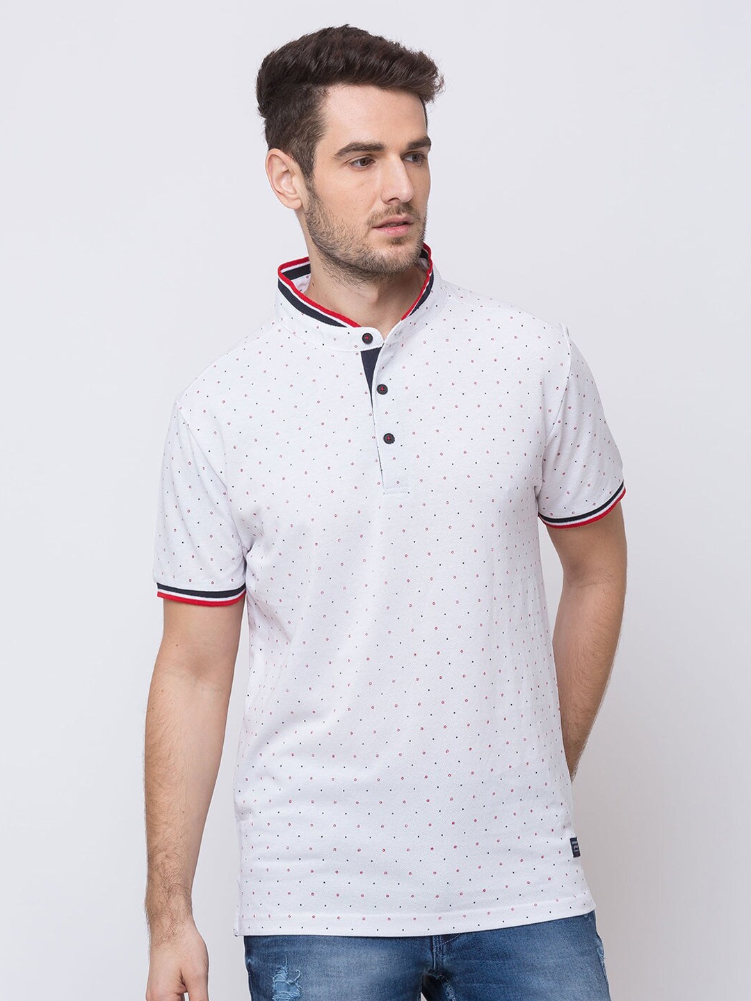 

Status Quo Men White Printed Mandarin Collar Cotton T-shirt
