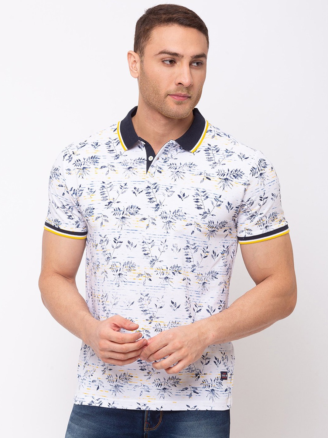 

Status Quo Men Navy Blue & White Floral Printed Polo Collar T-shirt