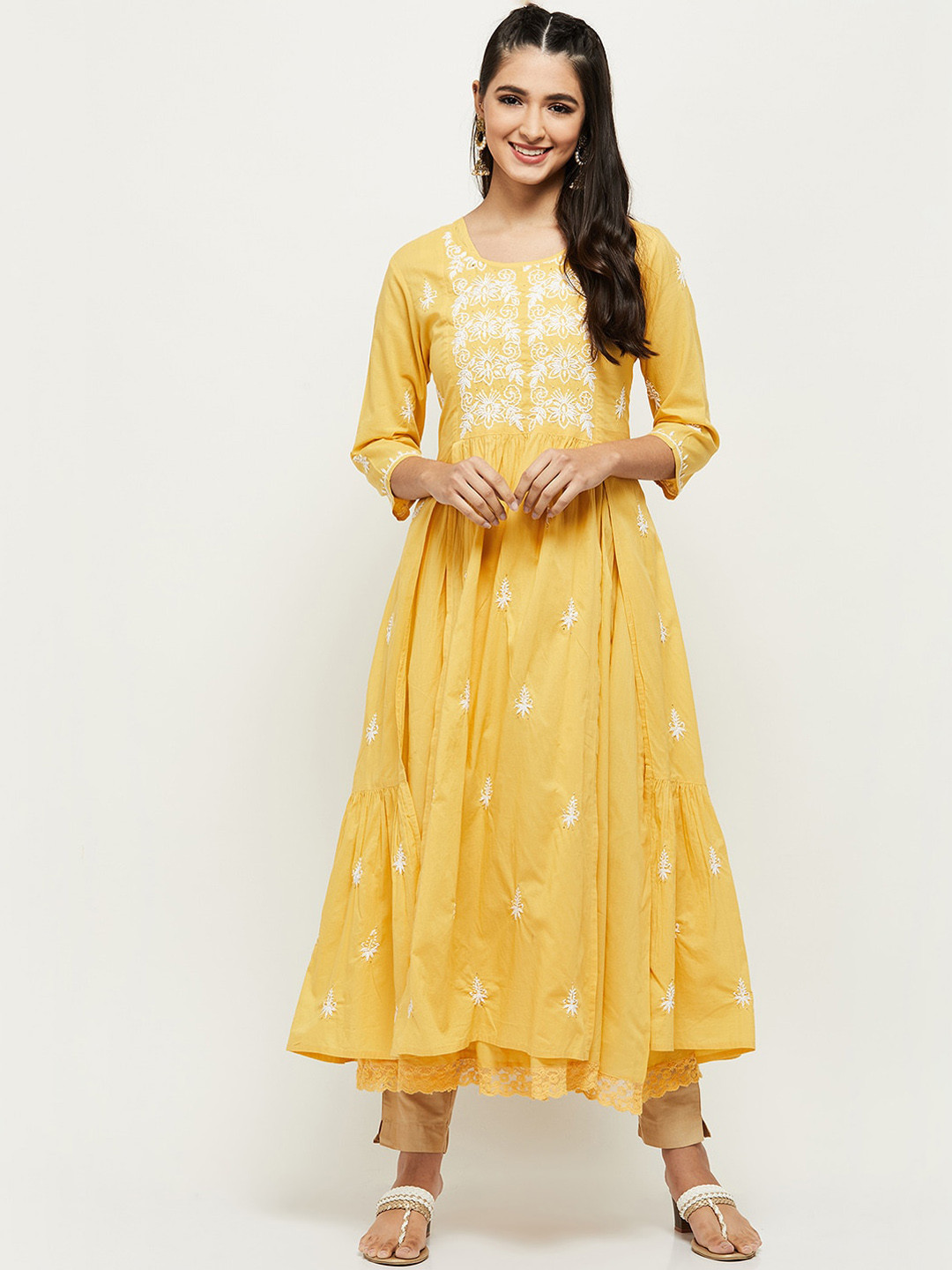 

max Women Yellow & White Geometric Embroidered Pure Cotton Anarkali Kurta