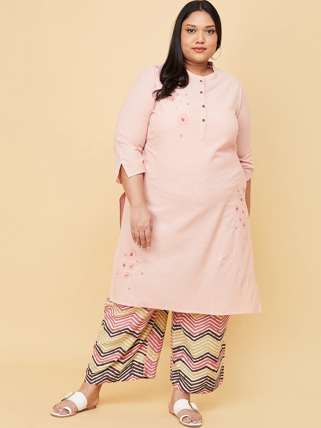 

max Women Plus Size Peach-Coloured Floral Embroidered Cotton Kurta