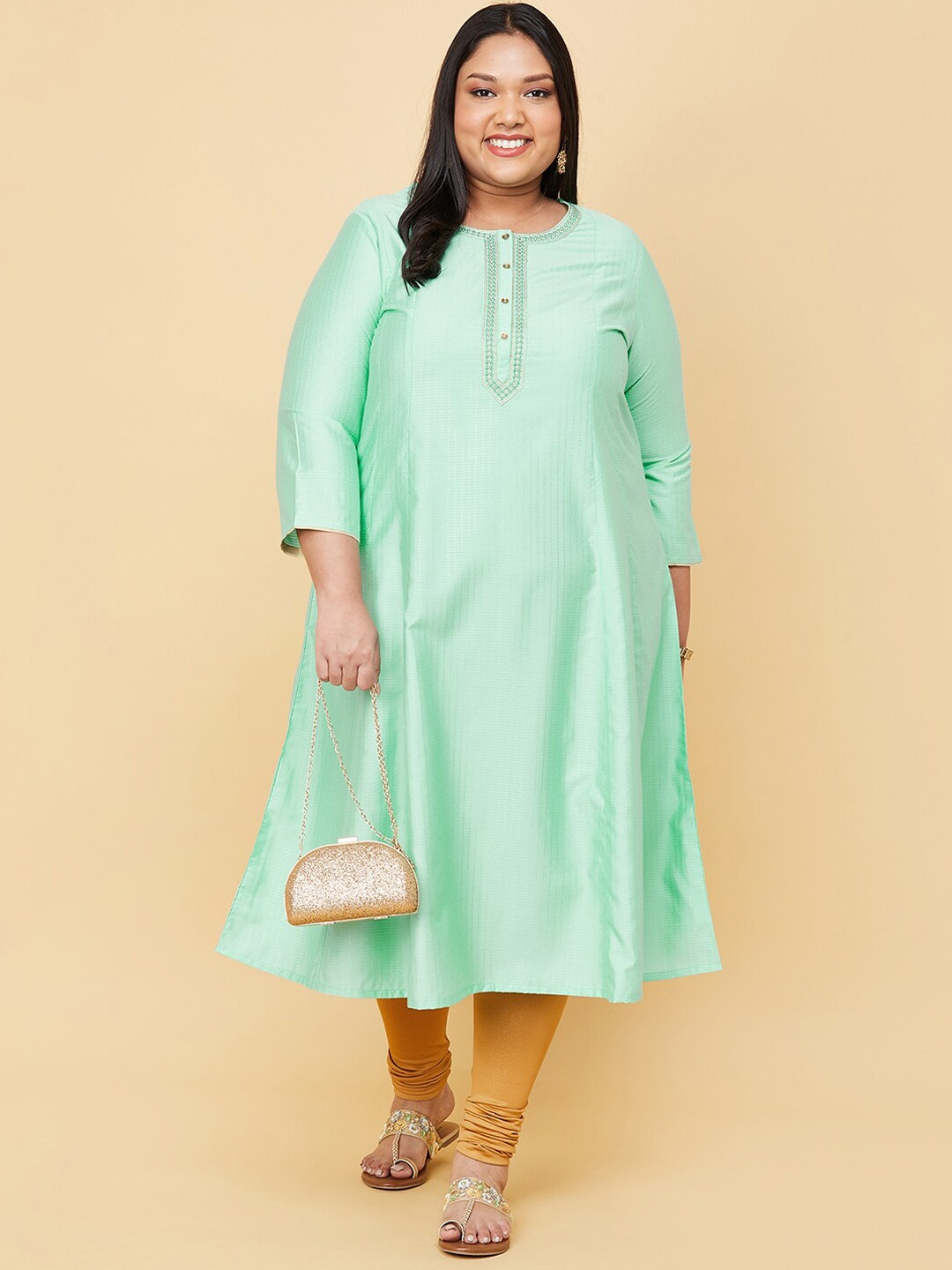 

max Women Plus Size Women Green Textured A-Line Kurta