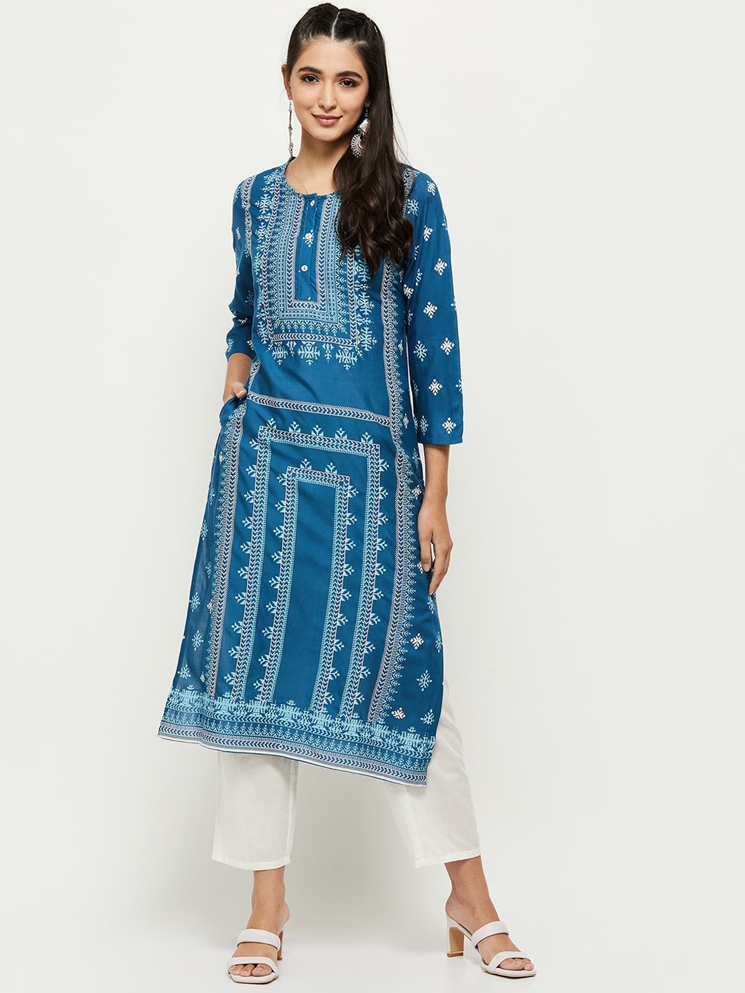 

max Women Navy Blue & White Ethnic Motifs Printed Kurta