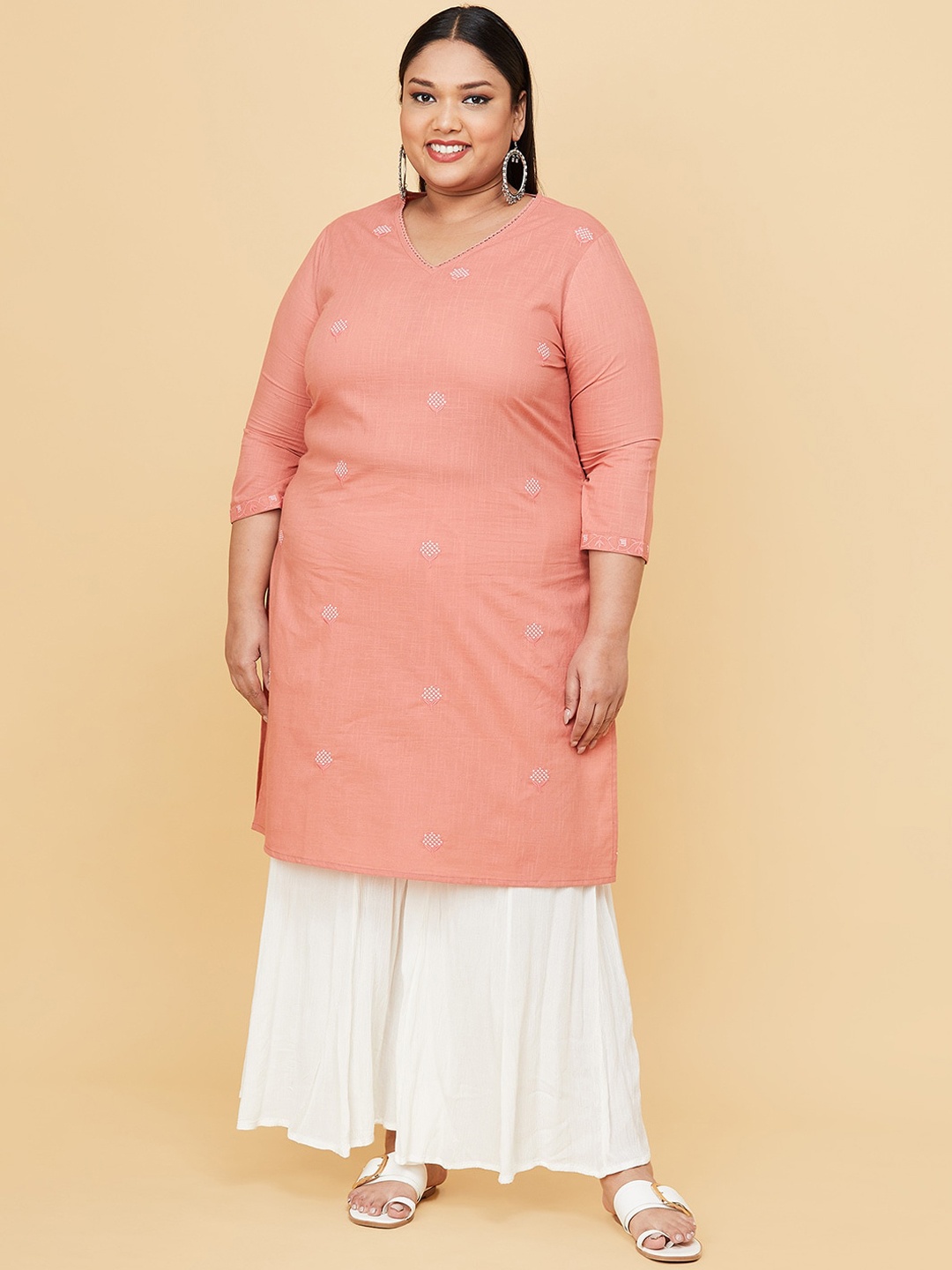 

max Women Plus Size Pink Floral Embroidered Straight Kurta