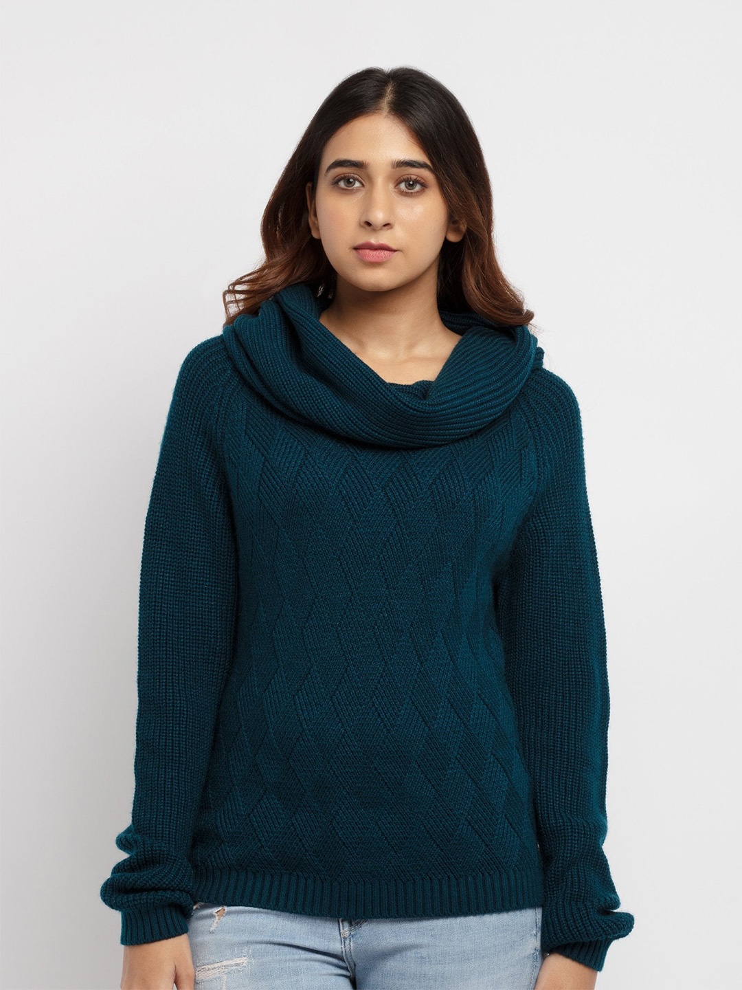 

Status Quo Women Green Cable Knit Pullover