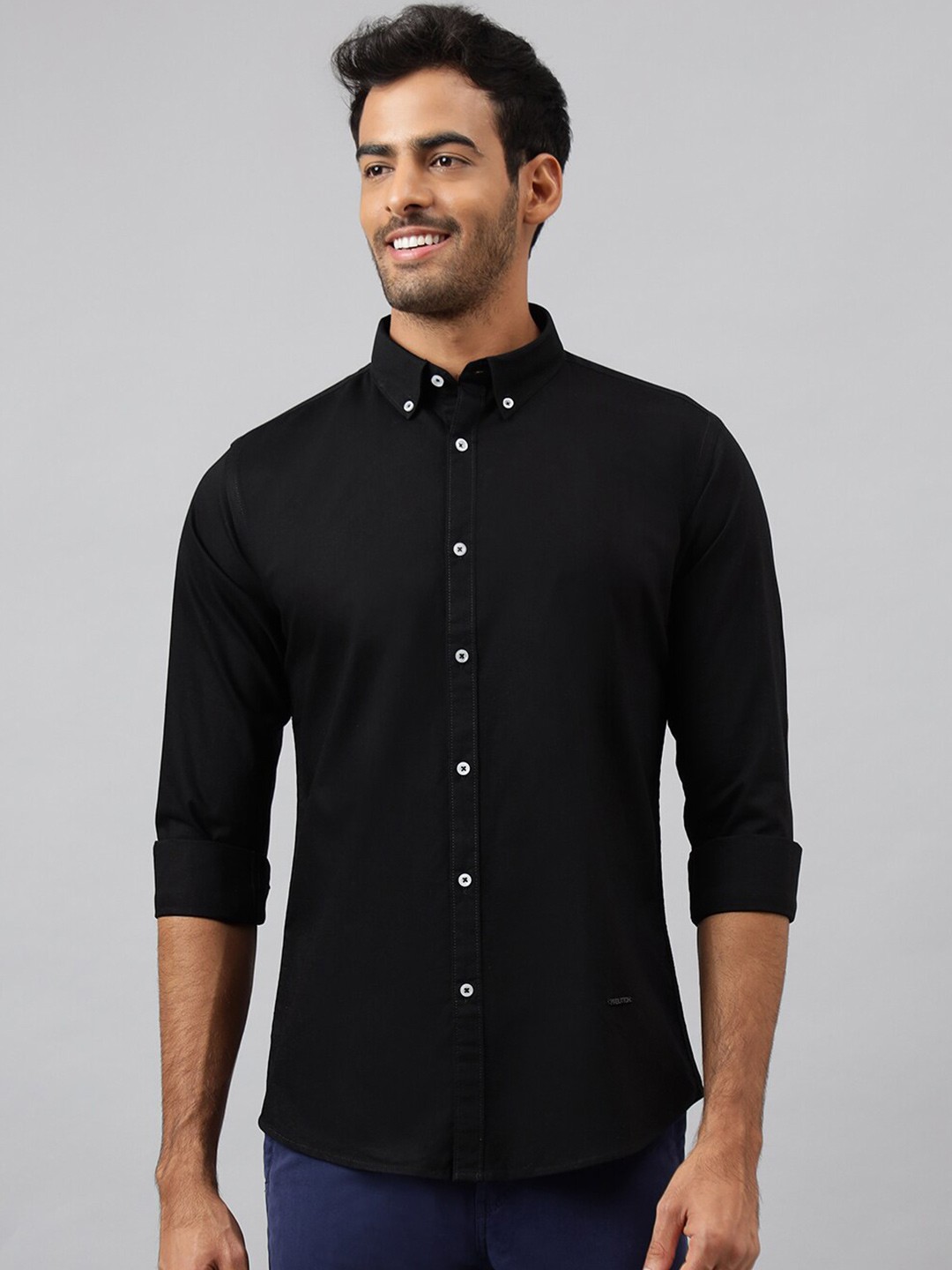 

MR BUTTON Men Black Slim Fit Casual Shirt