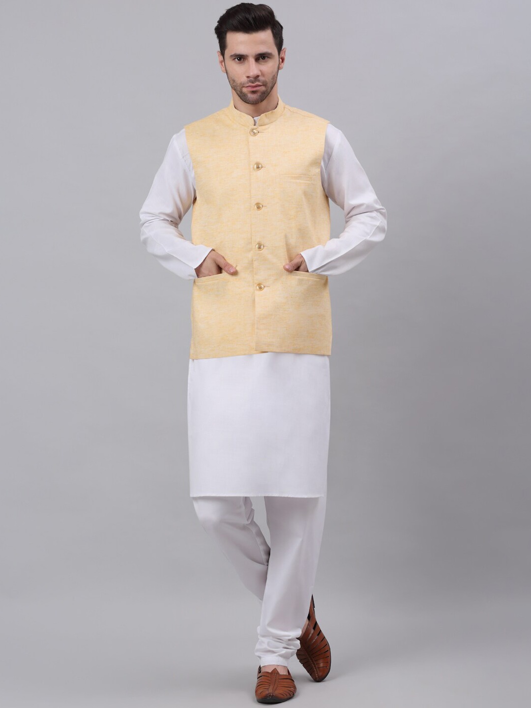 

NEUDIS Men Yellow & White Cotton Solid Nehru Jacket & Kurta Set