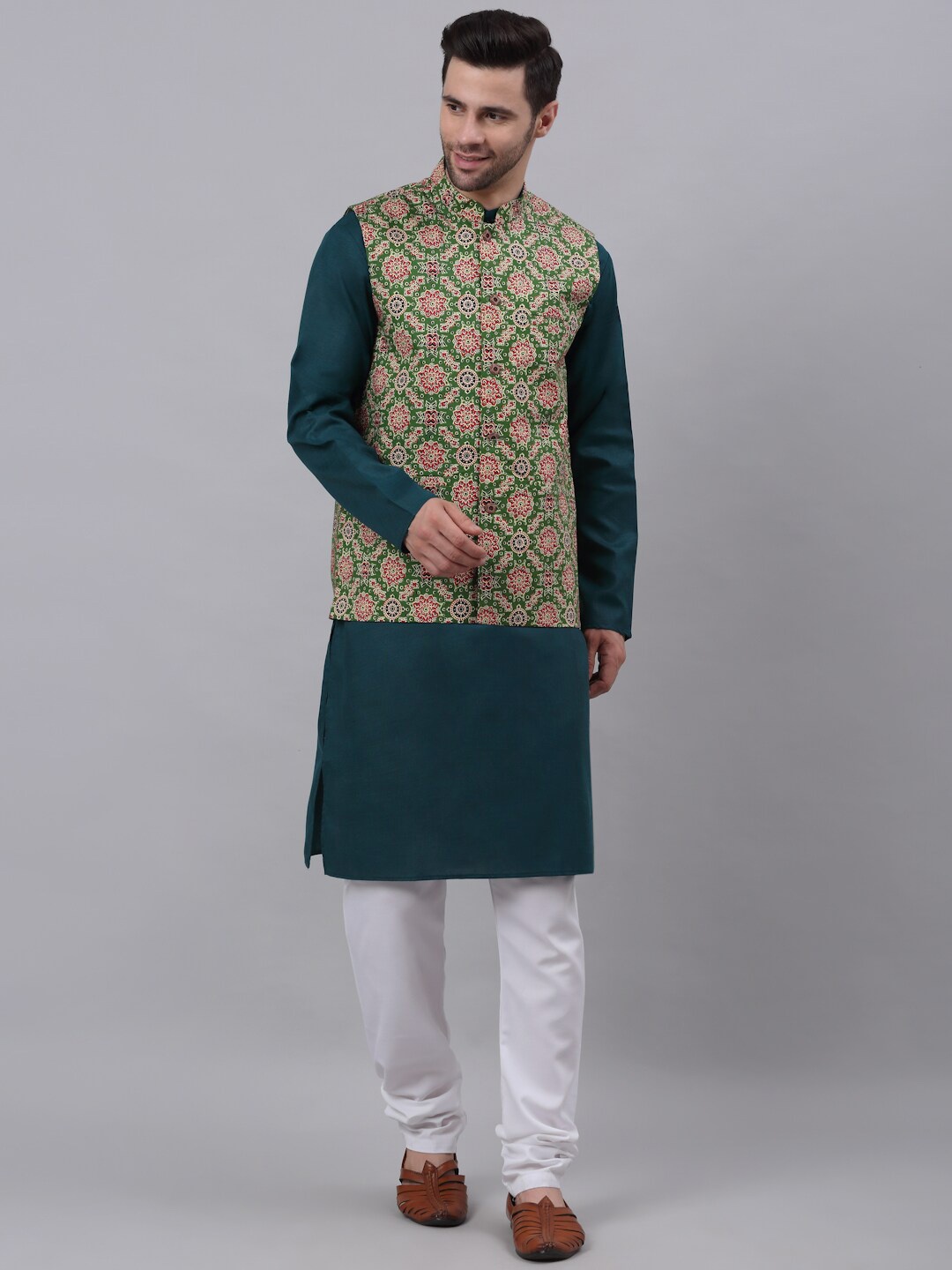 

NEUDIS Men Green Cotton Printed Nehru Jacket Kurta Set