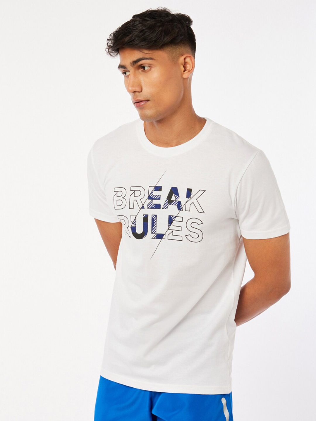 

Bewakoof X Play Men White Typography Printed T-shirt
