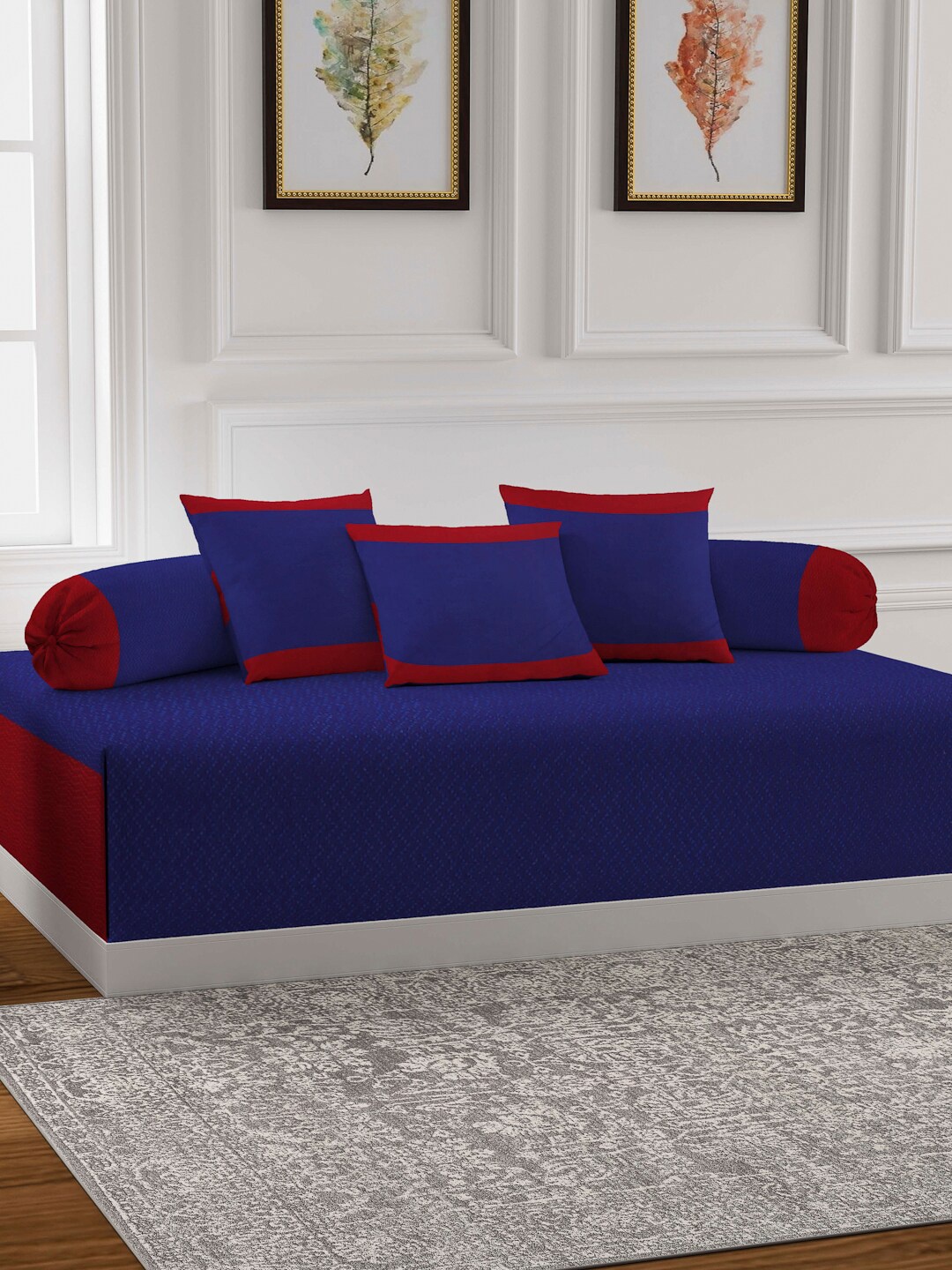 

Arrabi Set of 6 Blue & Red Colourblocked Handwoven Cotton Diwan Set