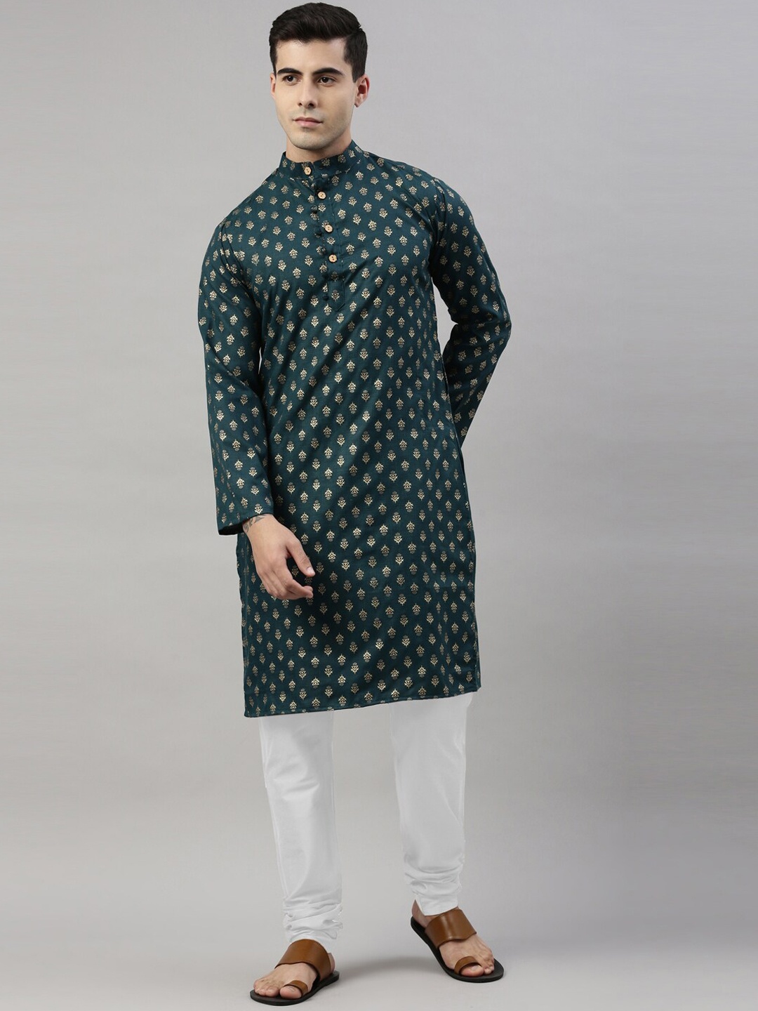 

ORUS Men Blue Floral Kurta with Churidar