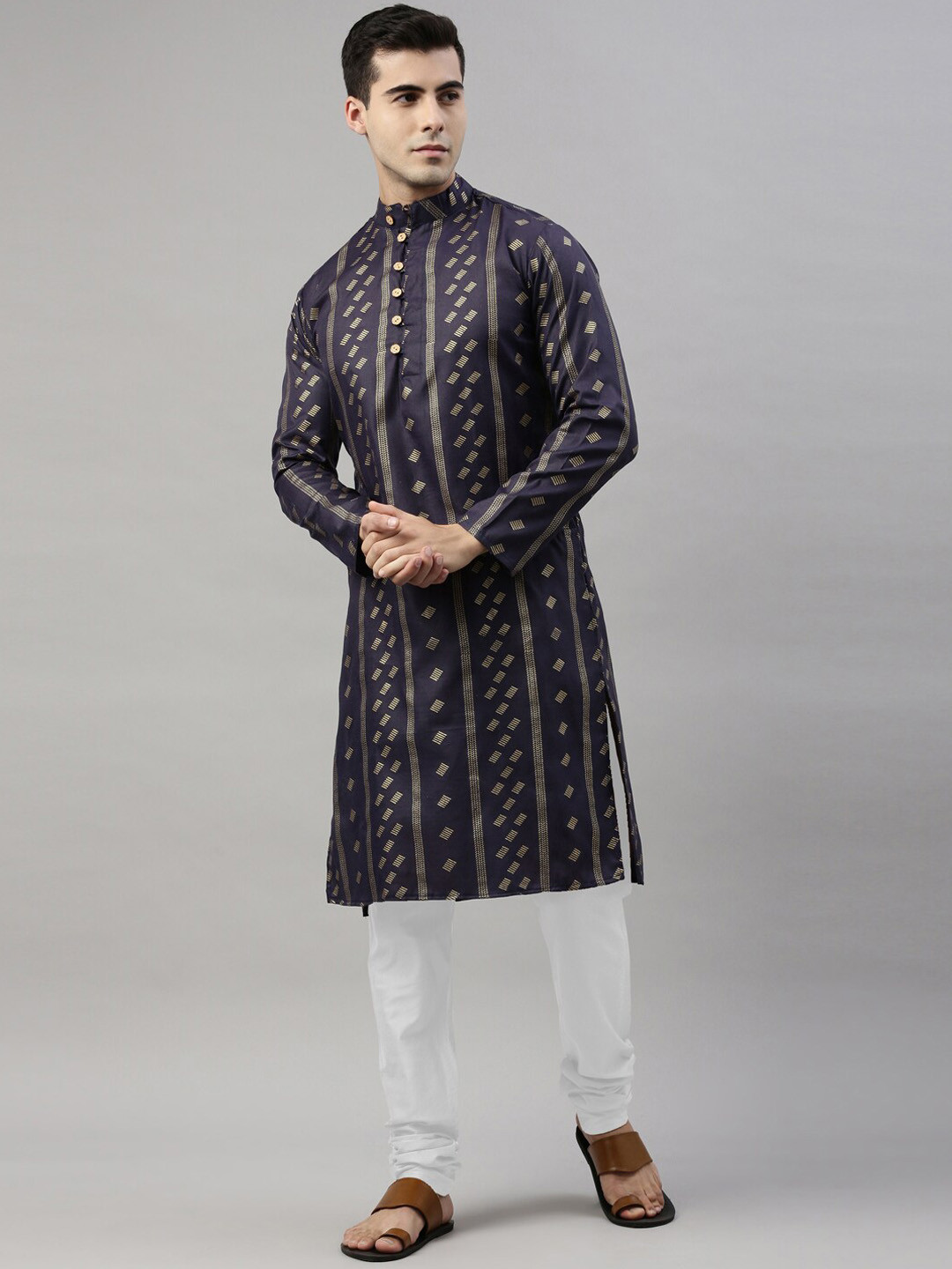 

ORUS Men Navy Blue Embroidered Empire Kurta with Pyjamas