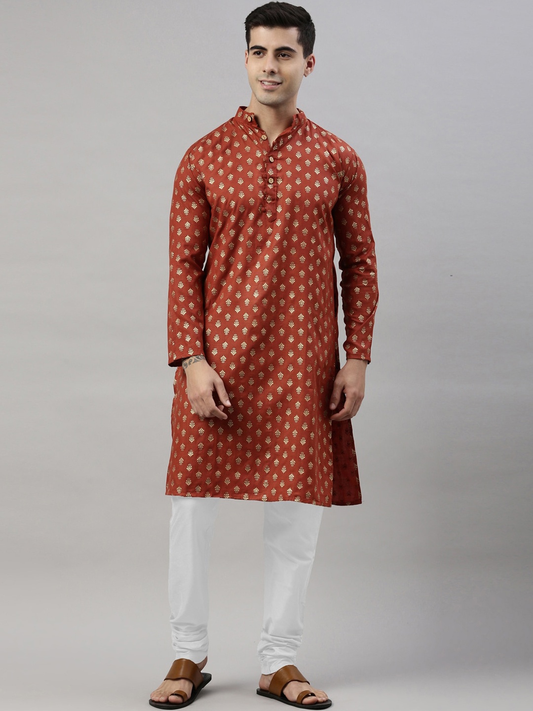 

ORUS Men Red & White Ethnic Motifs Foil Printed Kurta with Pyjamas