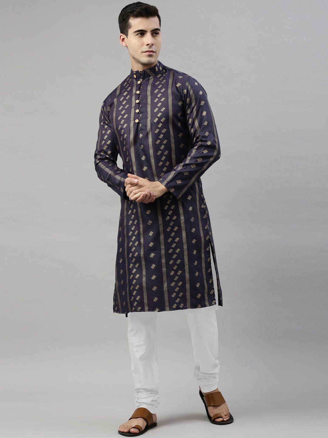 

ORUS Men Navy Blue Printed Kurta with Pyjamas