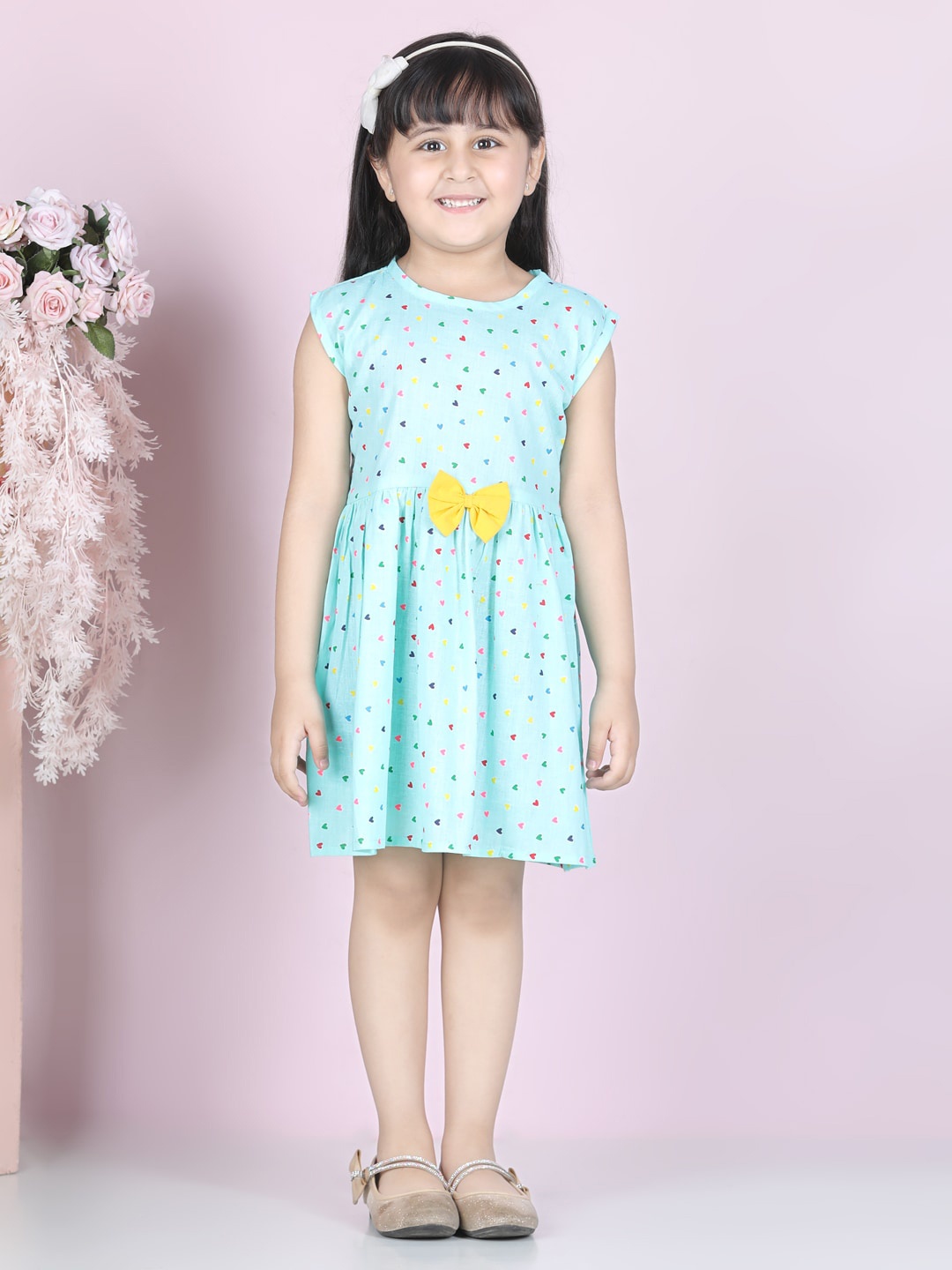 

Cutiekins Girls Green & Yellow Heart Printed Dress