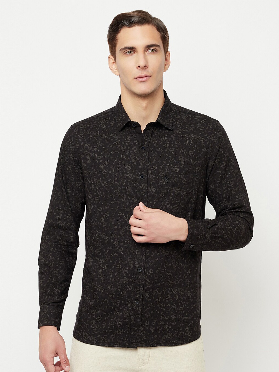 

Cantabil Men Black Classic Printed Cotton Casual Shirt