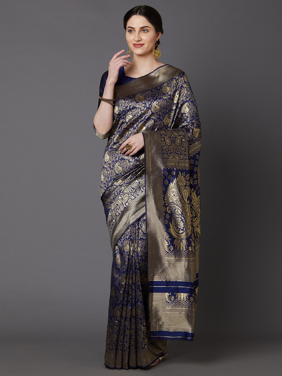 

KALINI Navy Blue & Gold-Toned Paisley Zari Silk Blend Saree
