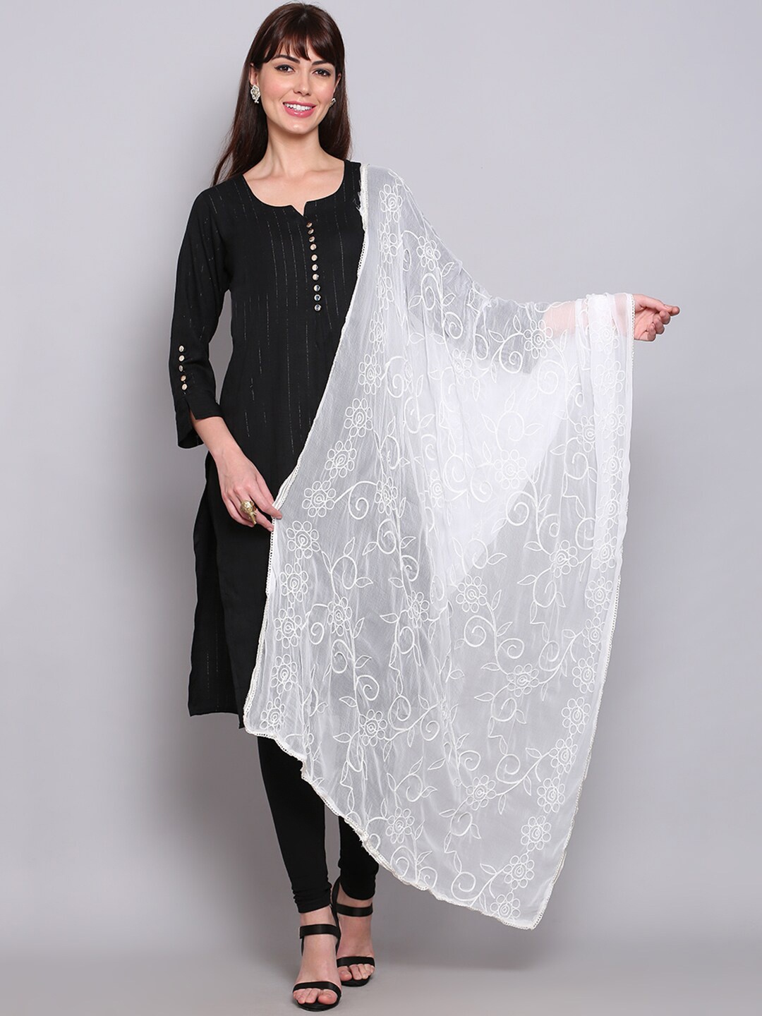 

Miaz Lifestyle White Embroidered Dupatta