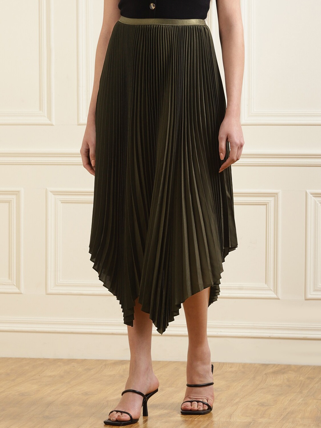 

Polo Ralph Lauren Women Green Solid Accordion Pleats Midi Skirt