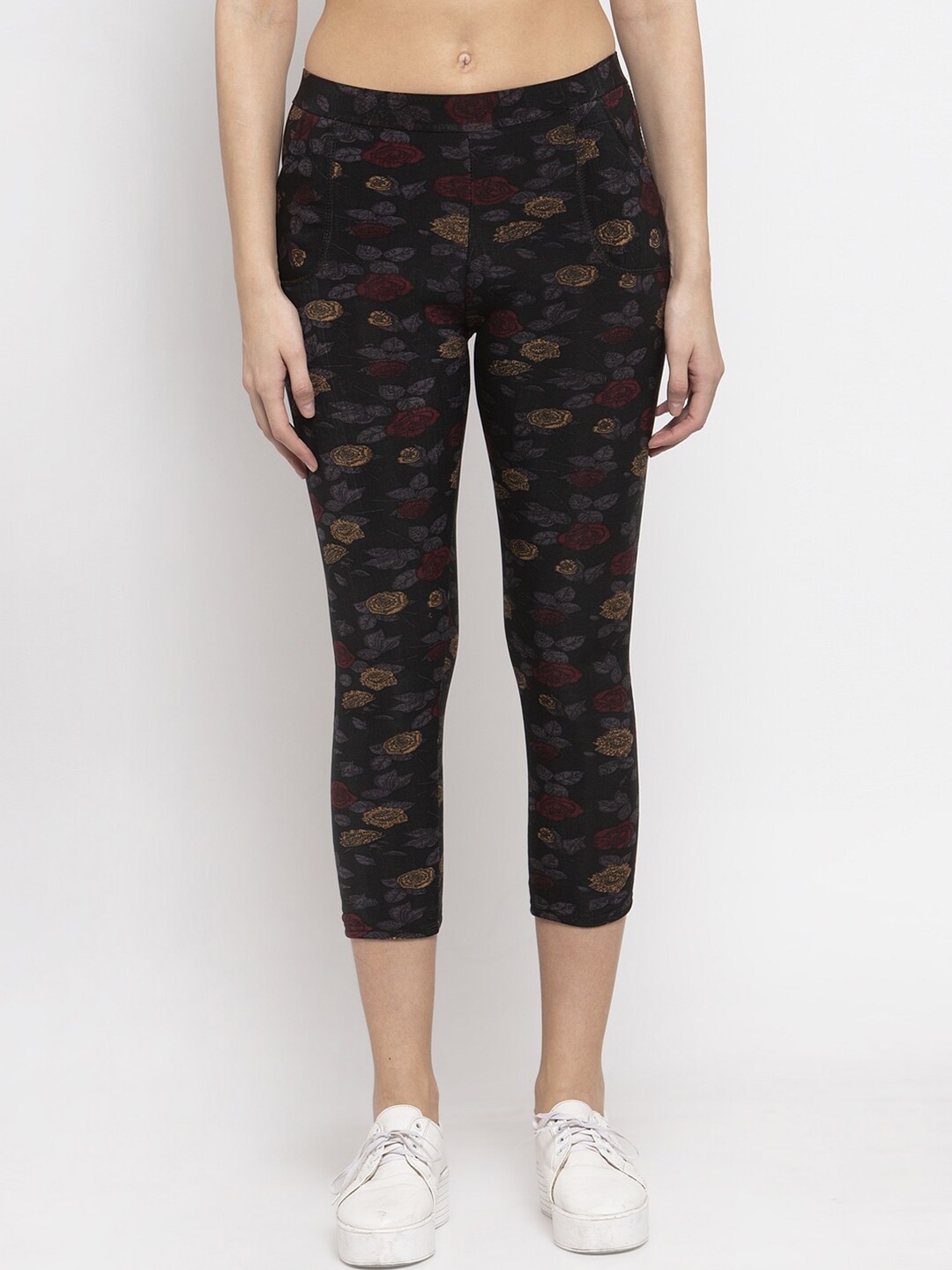 

KLOTTHE Women Black Printed Jeggings